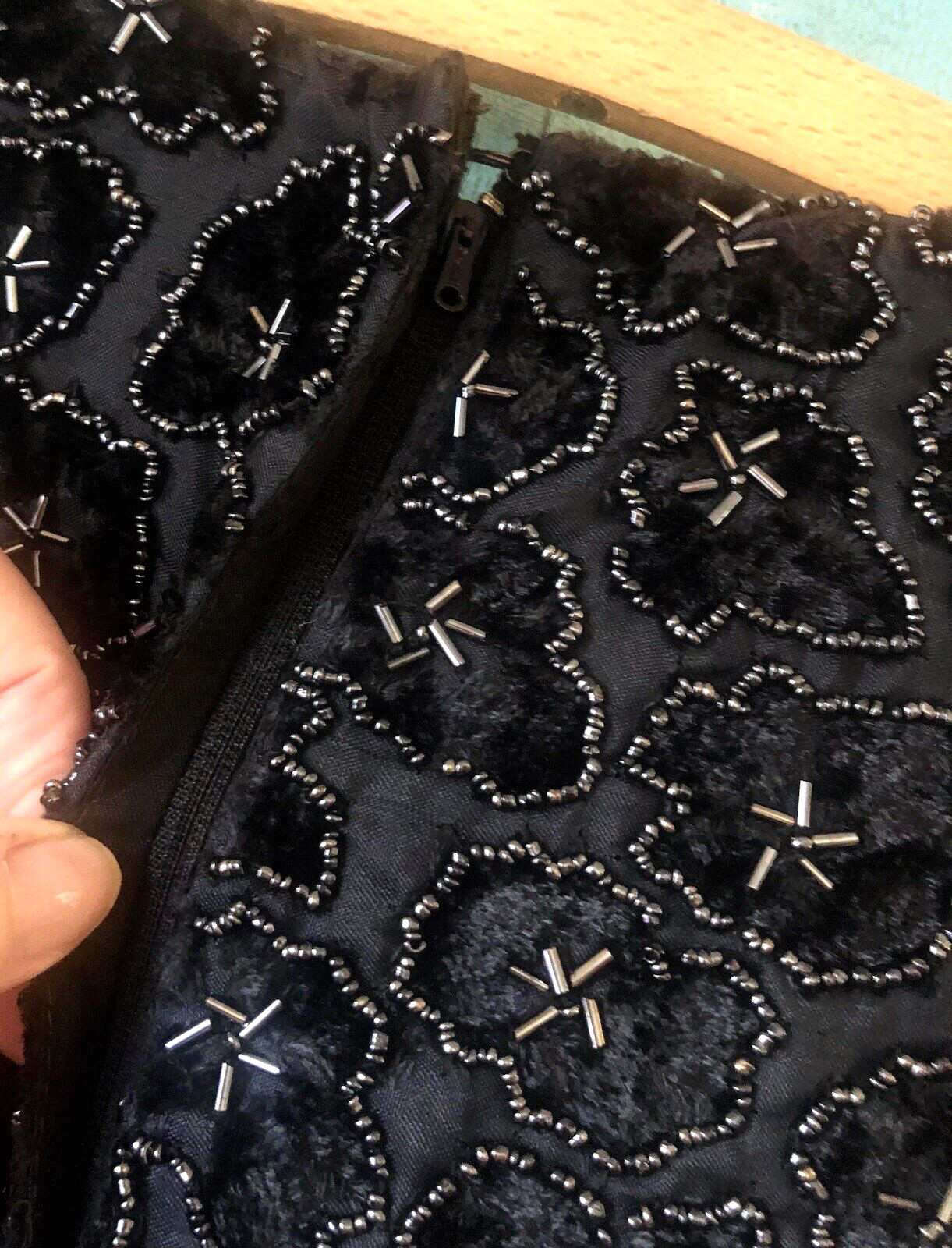 Vintage STENAY Sequin & Beaded Black Silk TOP, Sleeveless, Velvet Flowers, Sz 10