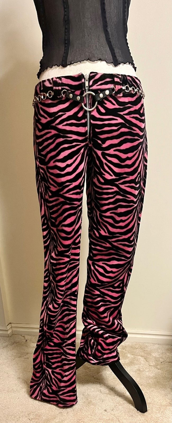 Y2K Vintage Serious Pink Zebra Print Fuzzy pants SZ 5