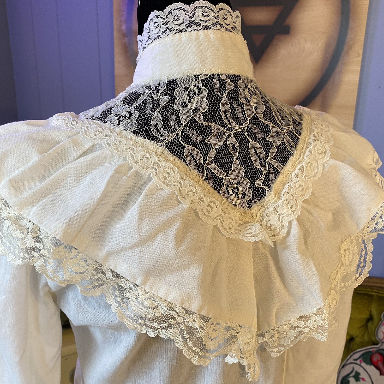 Vintage 80s Does Victorian California Connection Lace Praire Dark Romance Blouse