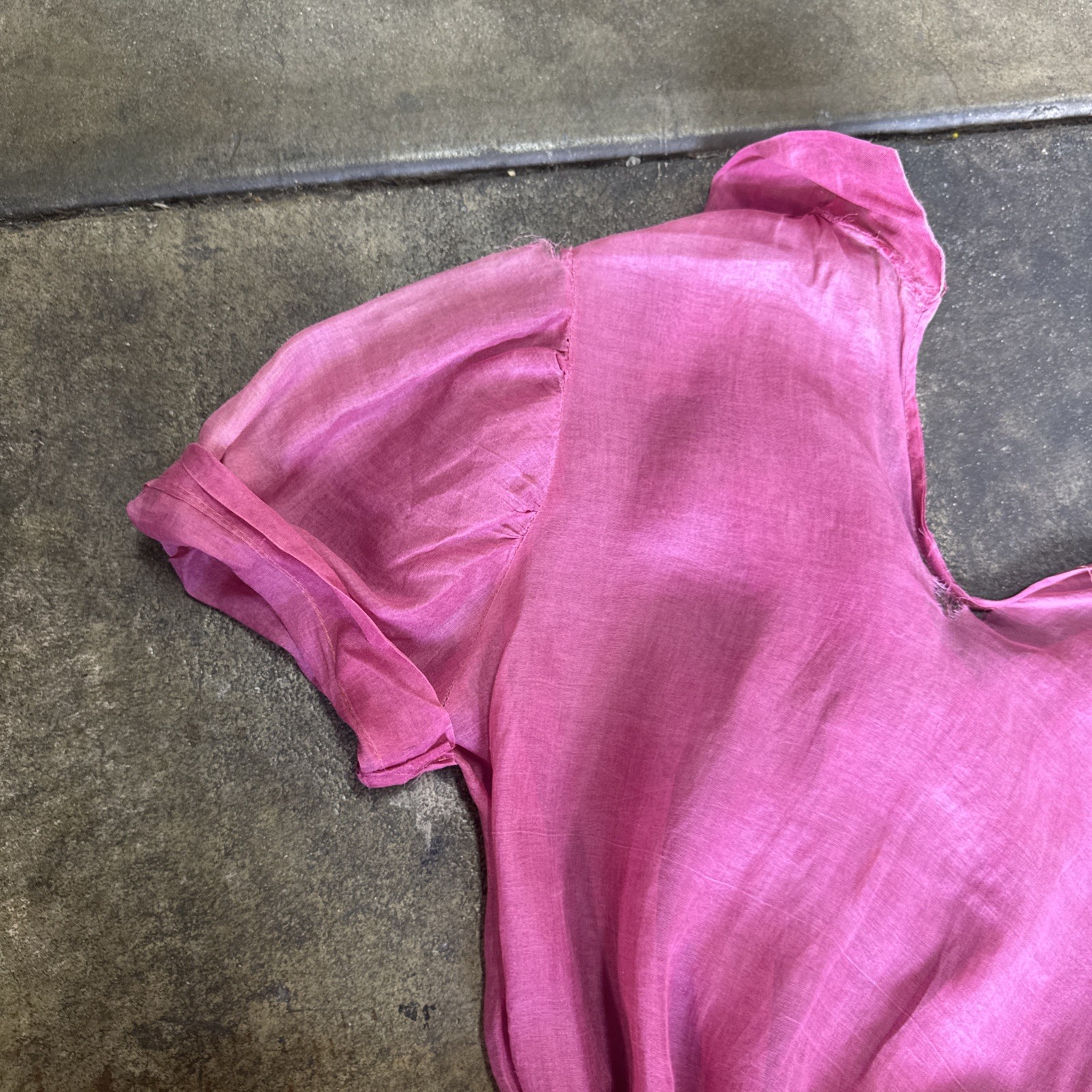 Vintage 1930s Pink Linen Blouse Ruffles Tie Belt Short Puff Sleeves Dress Top