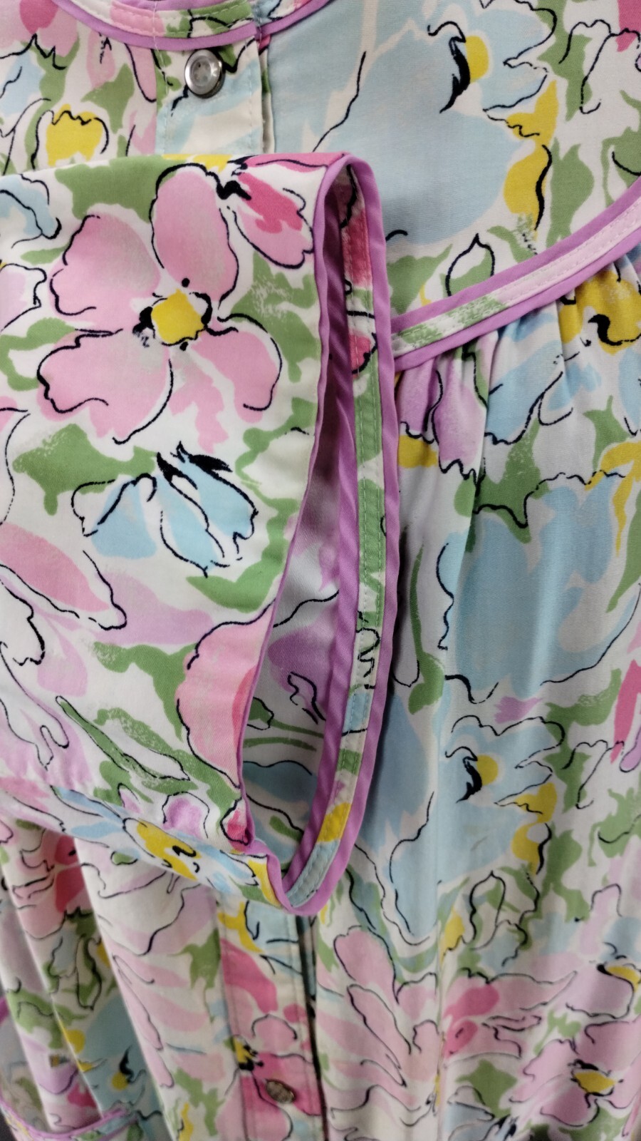 California Dynasty House Dress XL? Cuff sleeve Blue red yellow floral