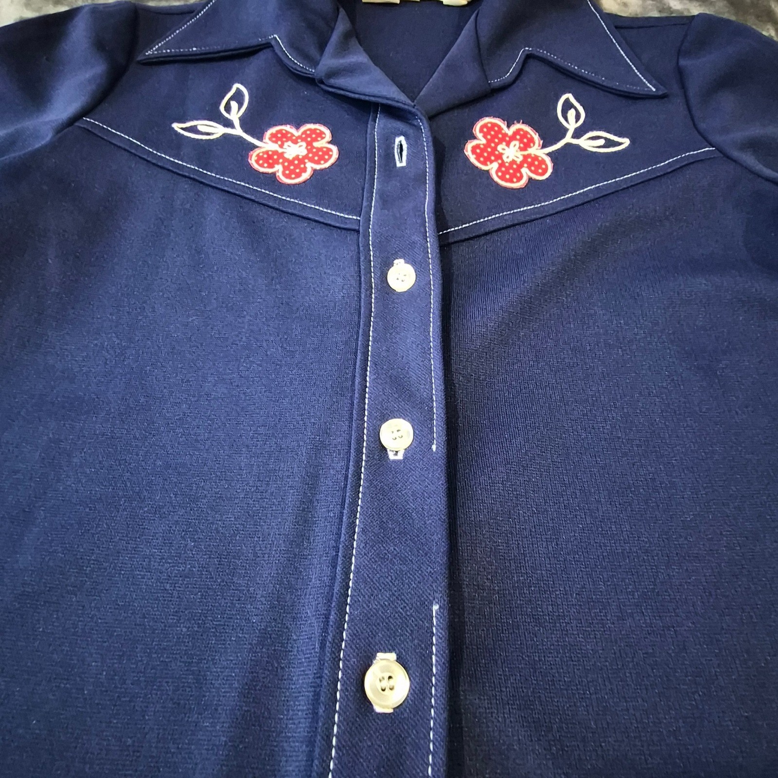 Vintage JCPenney Fashions Navy Blue Floral Embroidered 70s Polyester Shirt 10
