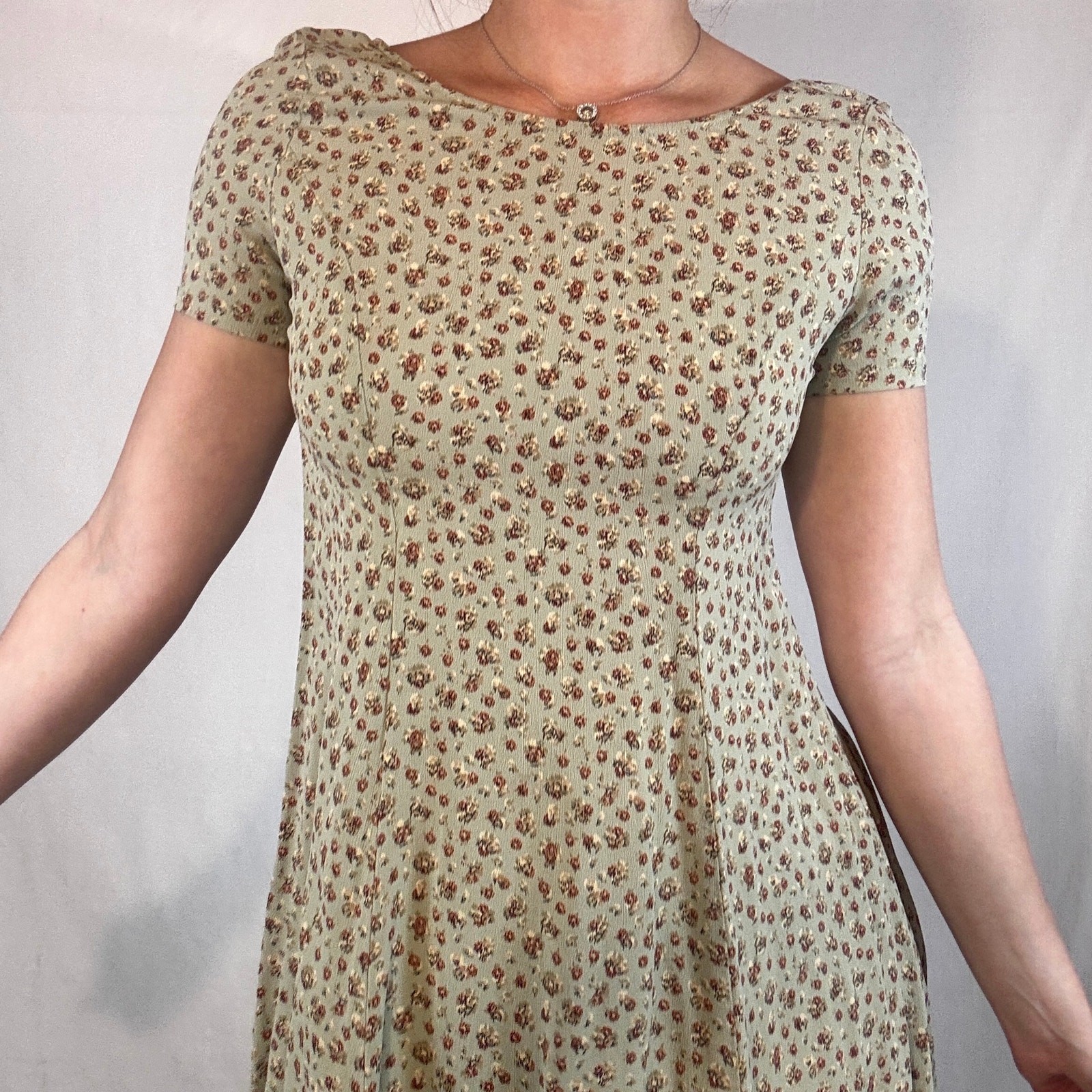Vintage 1990s Ann Taylor Floral Mini Dress Green Bouquet Print Smocked Back 10P