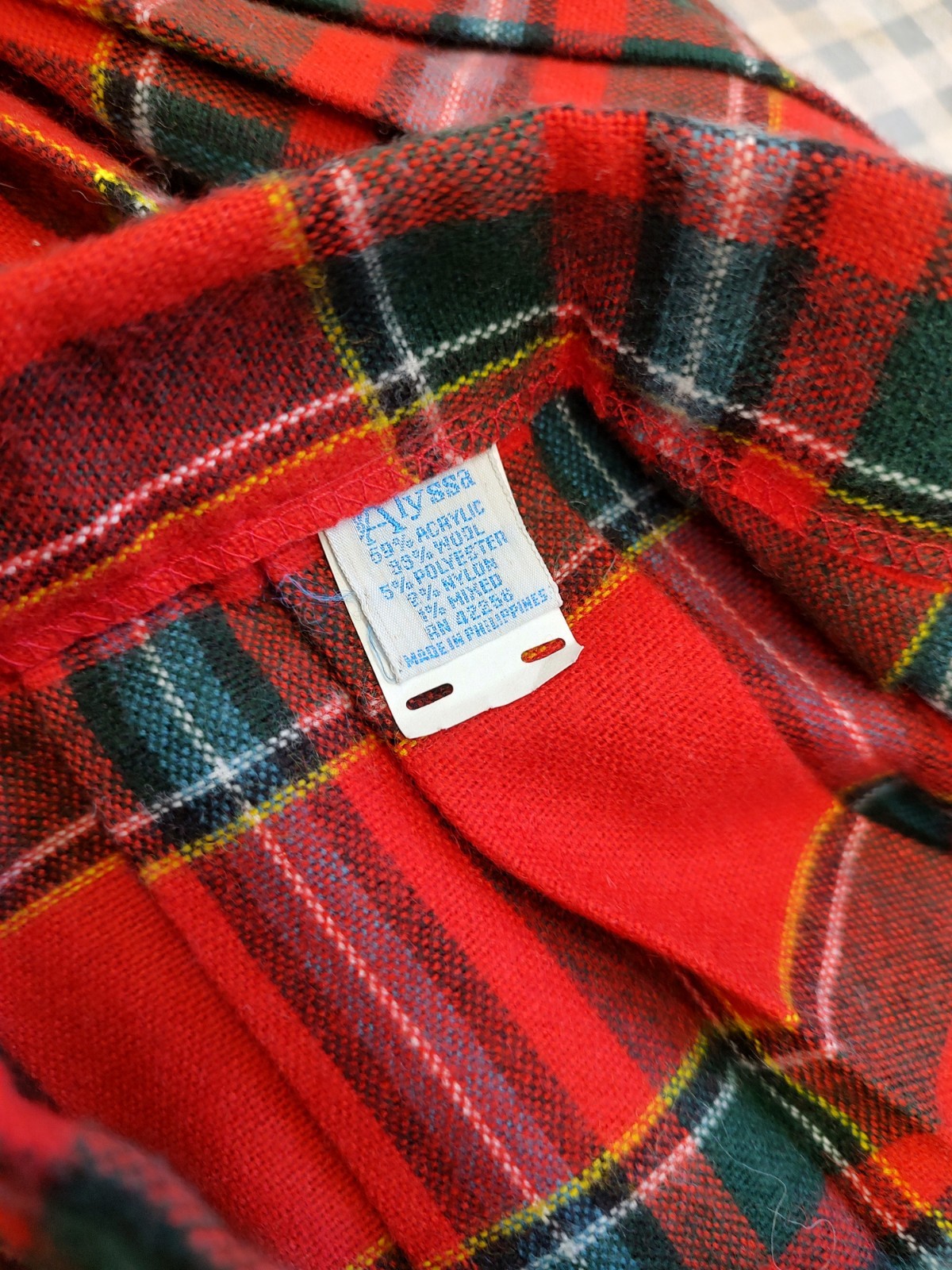Vintage 80’s Skirt Plaid Tartan Red Wool Blend Pleated w Buckle & Pin Alyssa XS