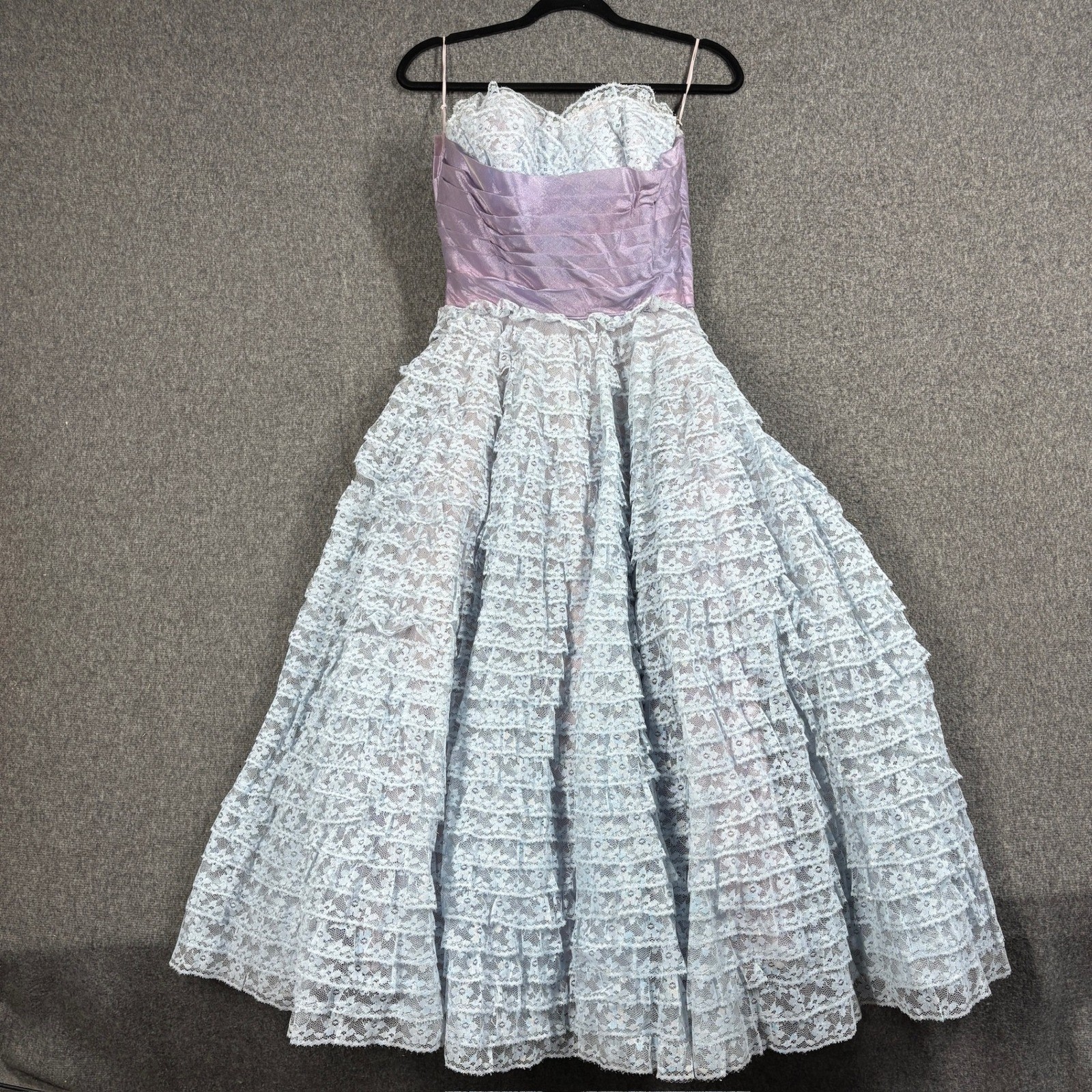 Vintage 50s Ball Gown Lace Ruffle Tiered Prom Dress Lavender Blue Sweetheart XS