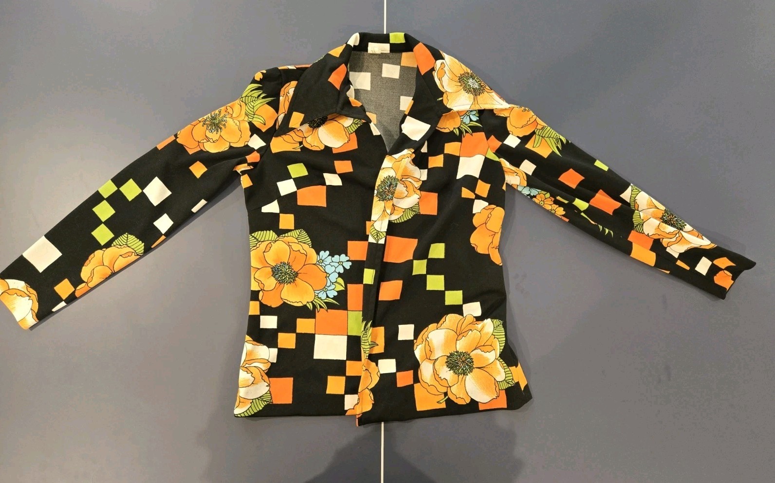 1970s Vintage Dagger Collar Blazer Blouse Orange Green Black White Disco Shirt