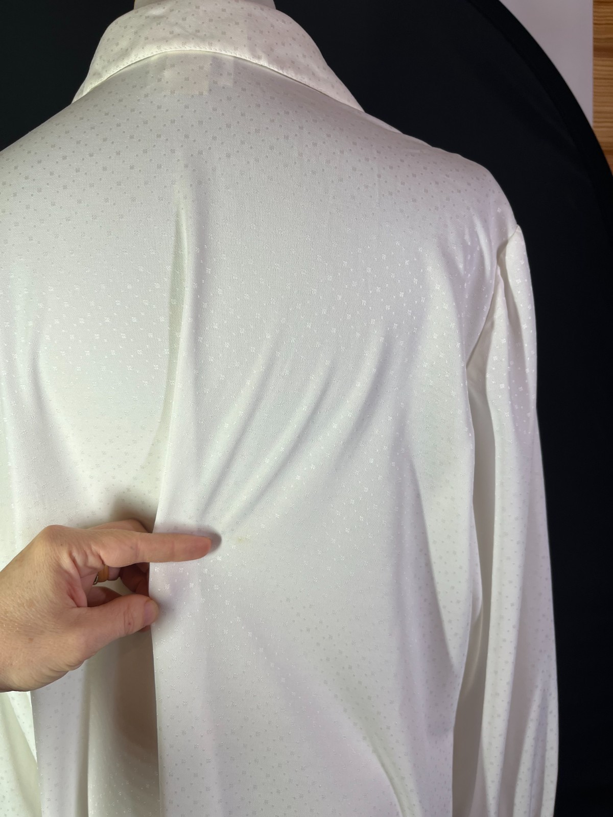Vintage Leslie Pomer Size M? White Nightgown Long Sleeve