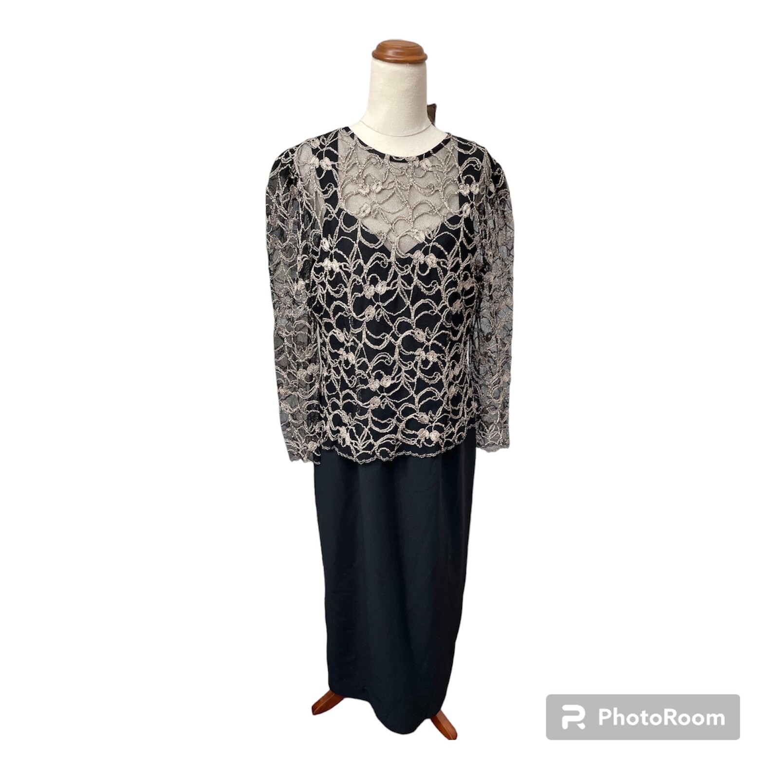 Vintage Peer Gynt Long Evening Dress In Size 14 Long Sleeves (VF20)