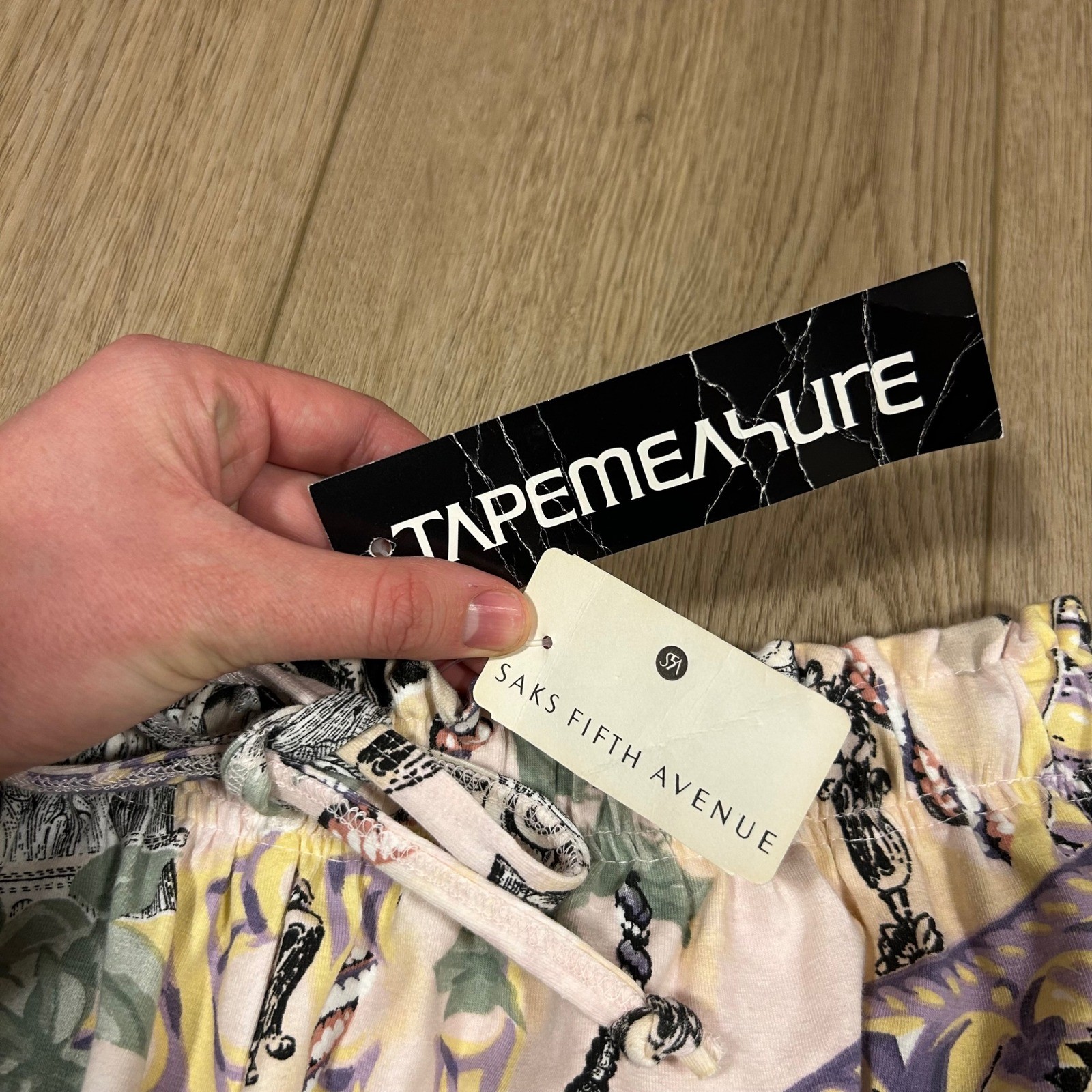 Vintage Baroque Architectural Maximalist Print Shorts Saks Fifth Avenue M/L