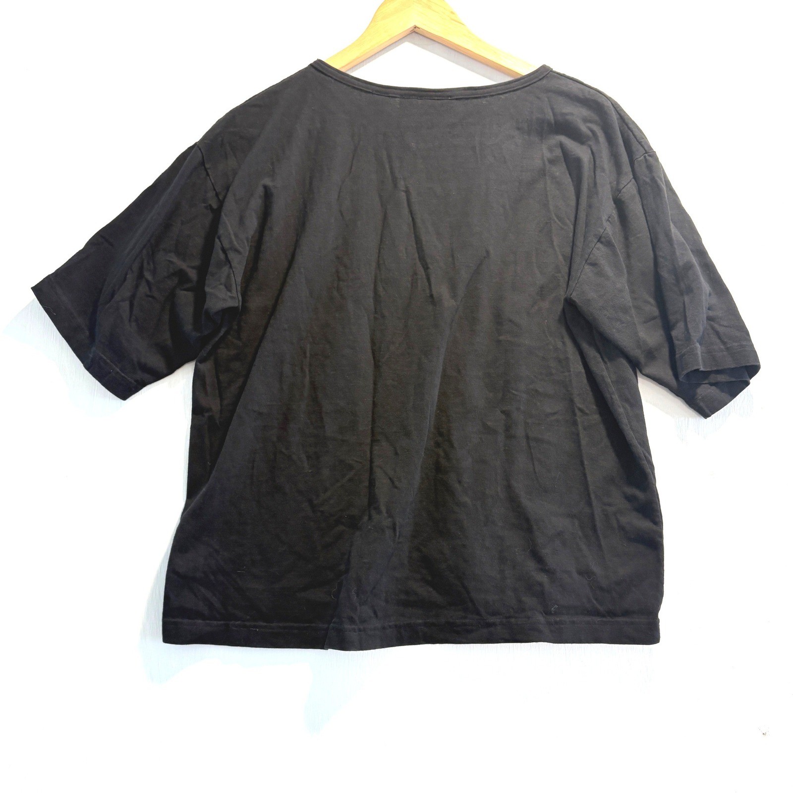 Passports Pier 1 Imports Vintage Black Cotton Embroidered Bird T-Shirt Medium
