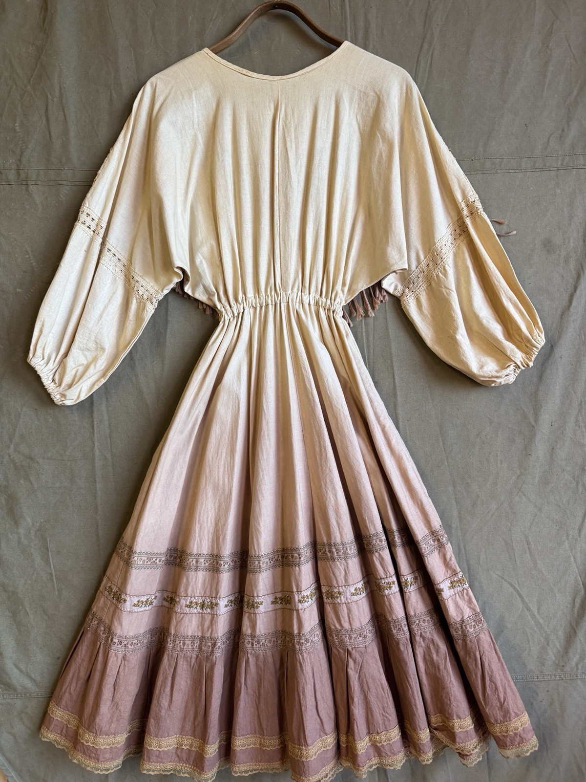 Vintage Western Boho Folk Flowy Dress Elastic Waist 30 READ
