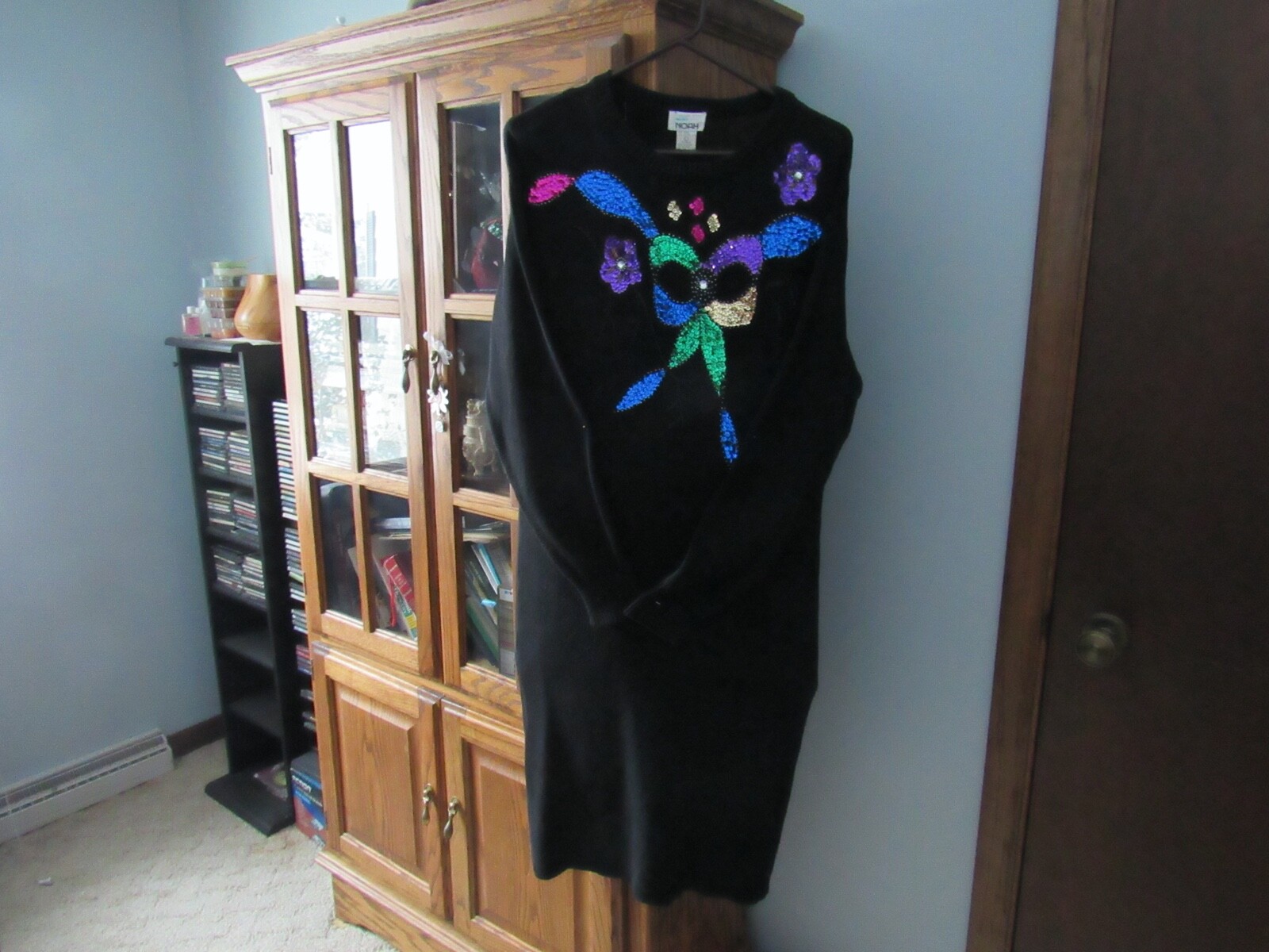 VTG BLACK BEADED SWEATER DRESS * MED/ LG * BEAUTIFUL *