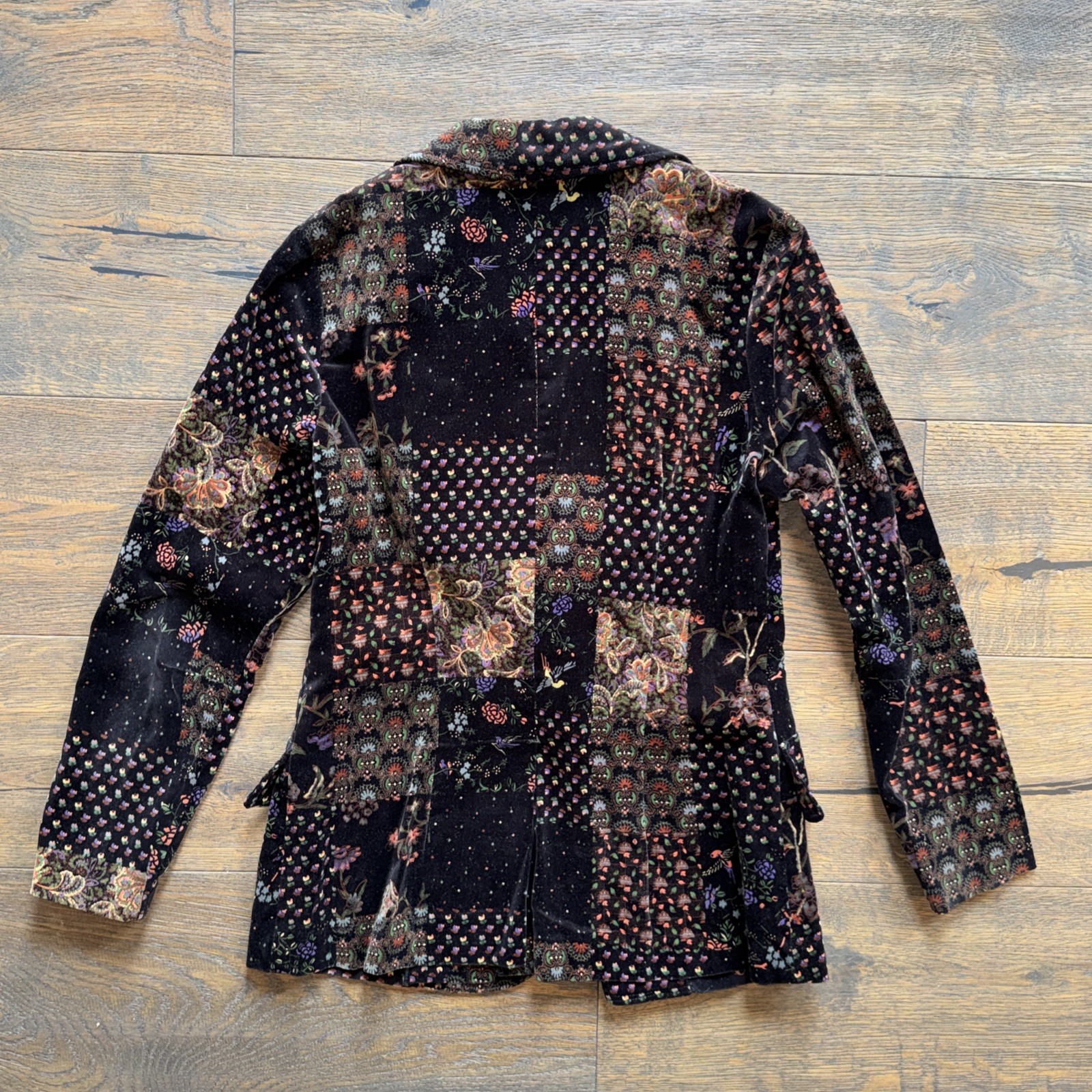 Vintage 1970s Velvet Patchwork Floral Black Blazer Womens XS/S/M *SEE MEAS!