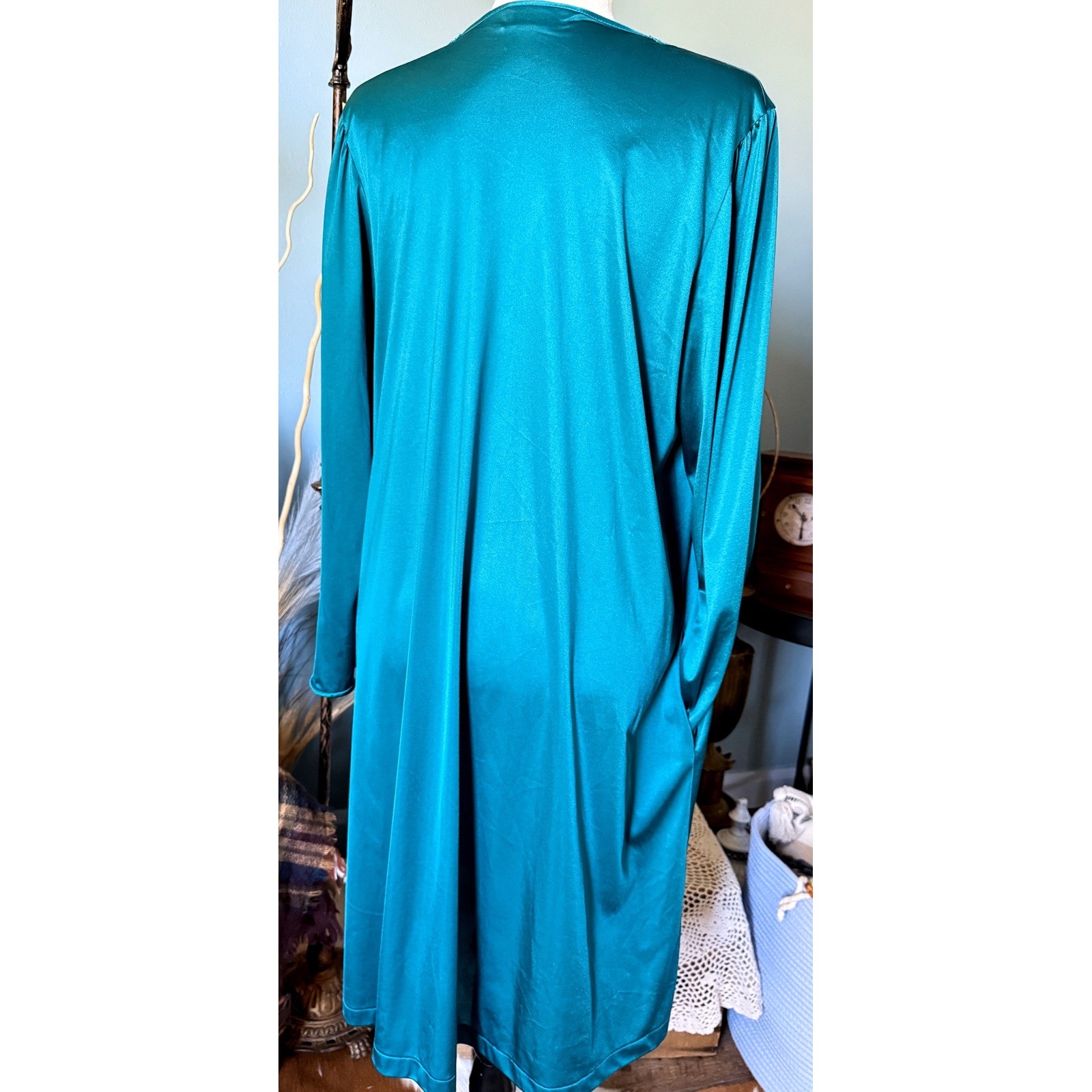 Vintage 1980s Vanity Fair Peacock Blue Nylon Tricot Lace Nightgown