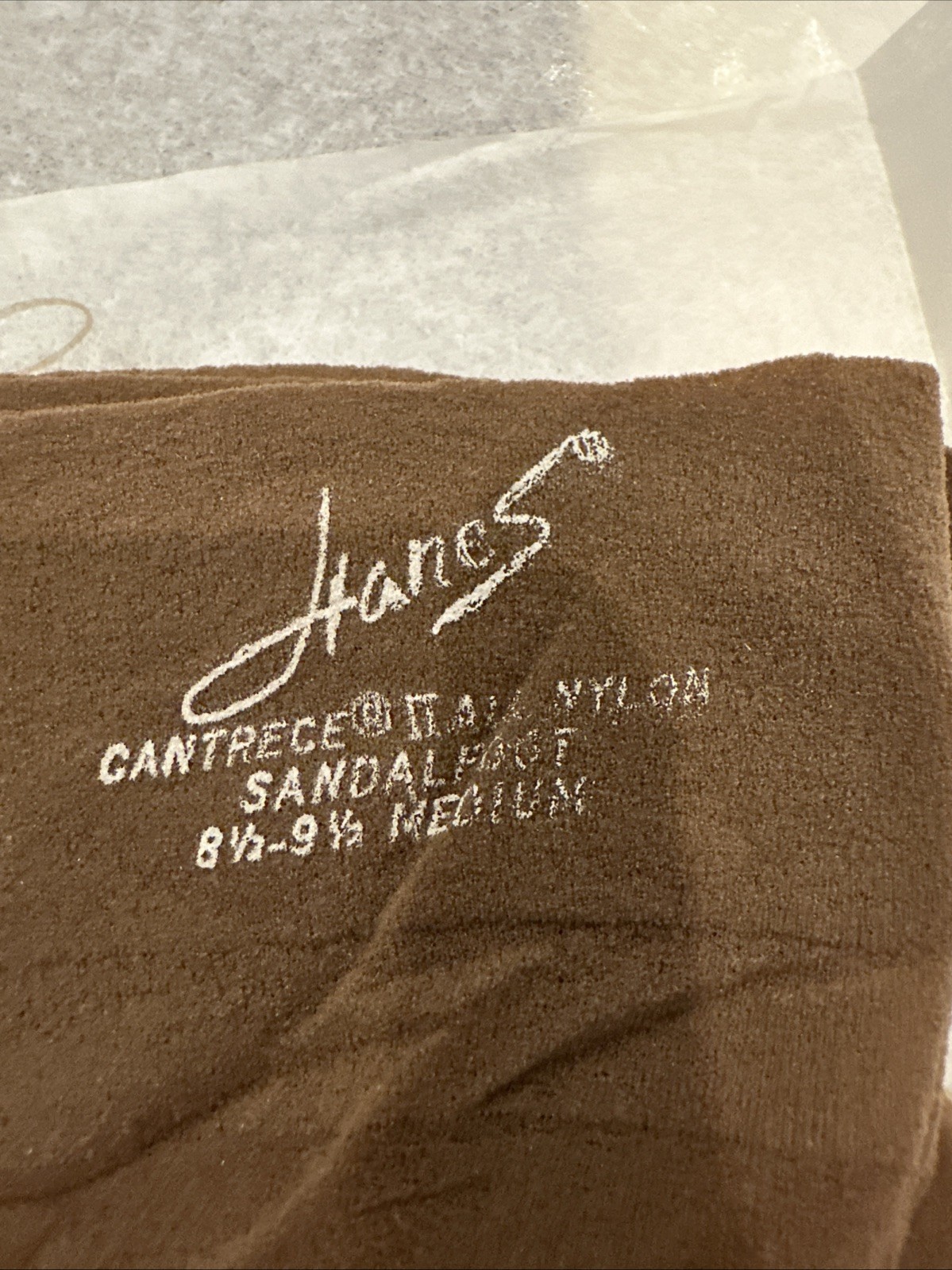 3 PR HANES Cantrece 2 Sandalfoot Barely There GARTER STOCKINGS Med 8 1/2 9 1/2
