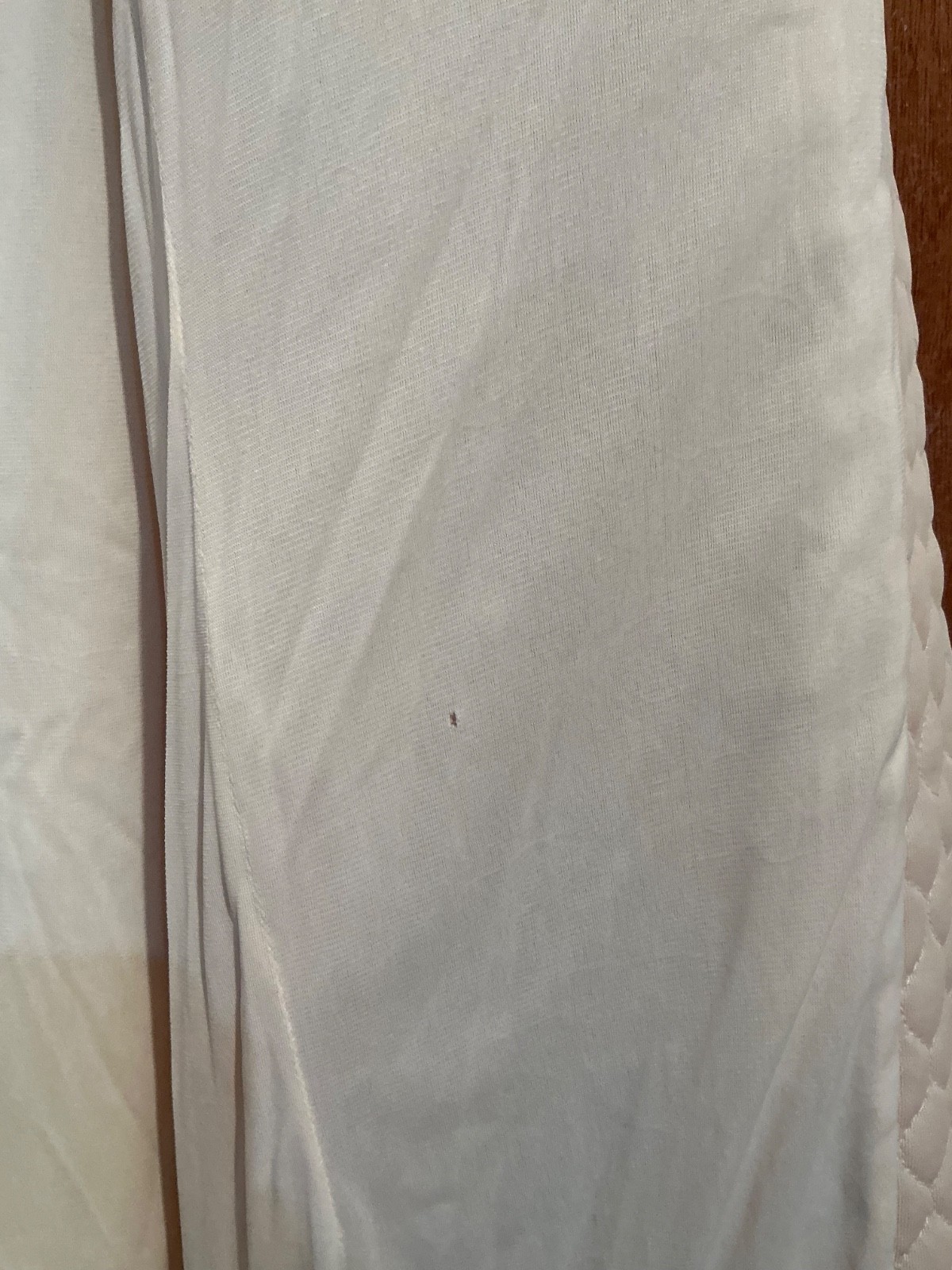 Vintage Quilted Lounging Robe Pajamas Buttons Embroidered MODERN size 10–GOOD