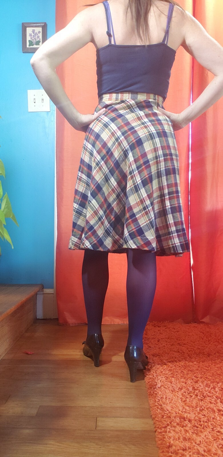 1970’s women’s/young adult vintage plaid wool skirt size Sm. Pandora..for teens