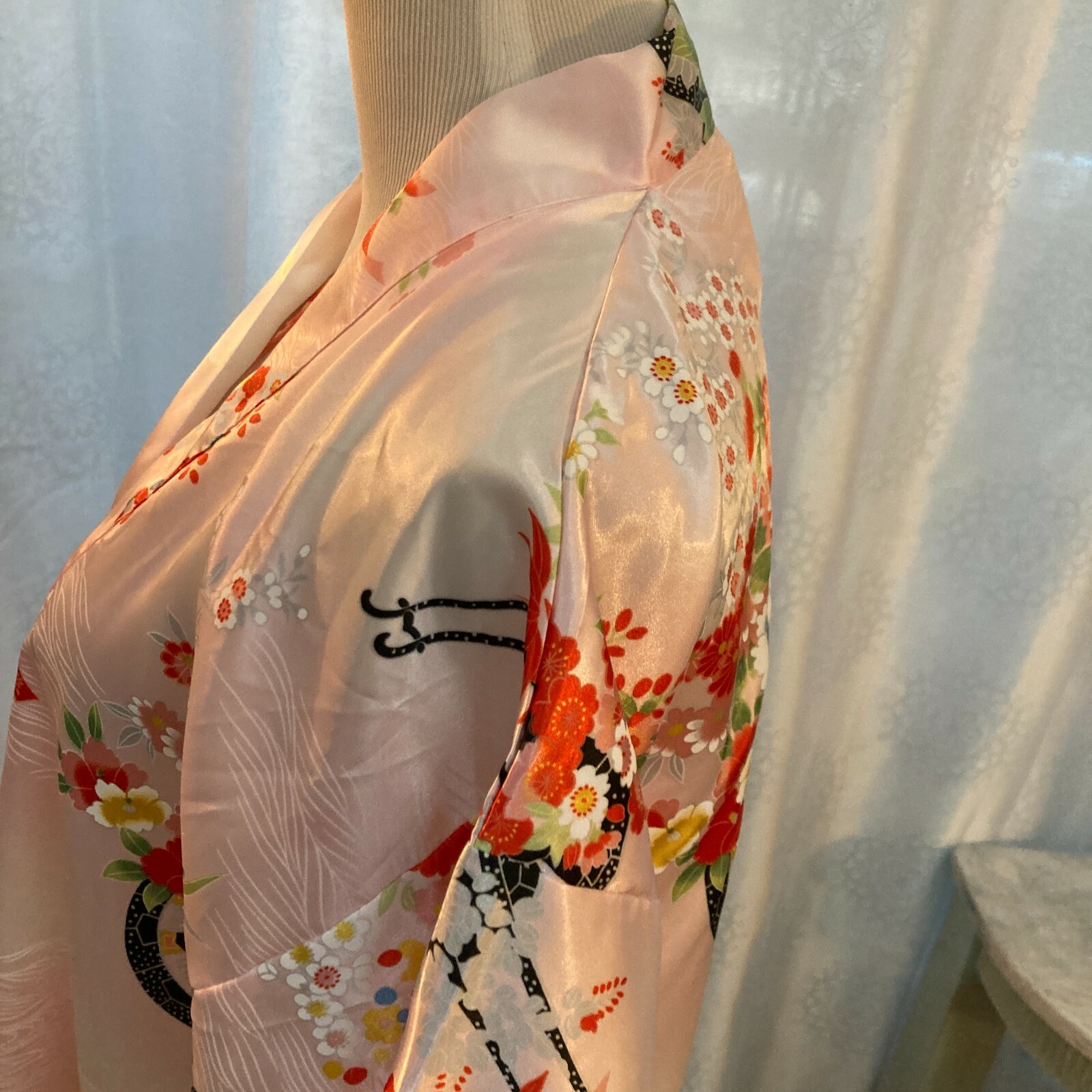 Vintage New Ichiban Japan Gown Kimono Robe Pink Floral Asian Oriental Size 42