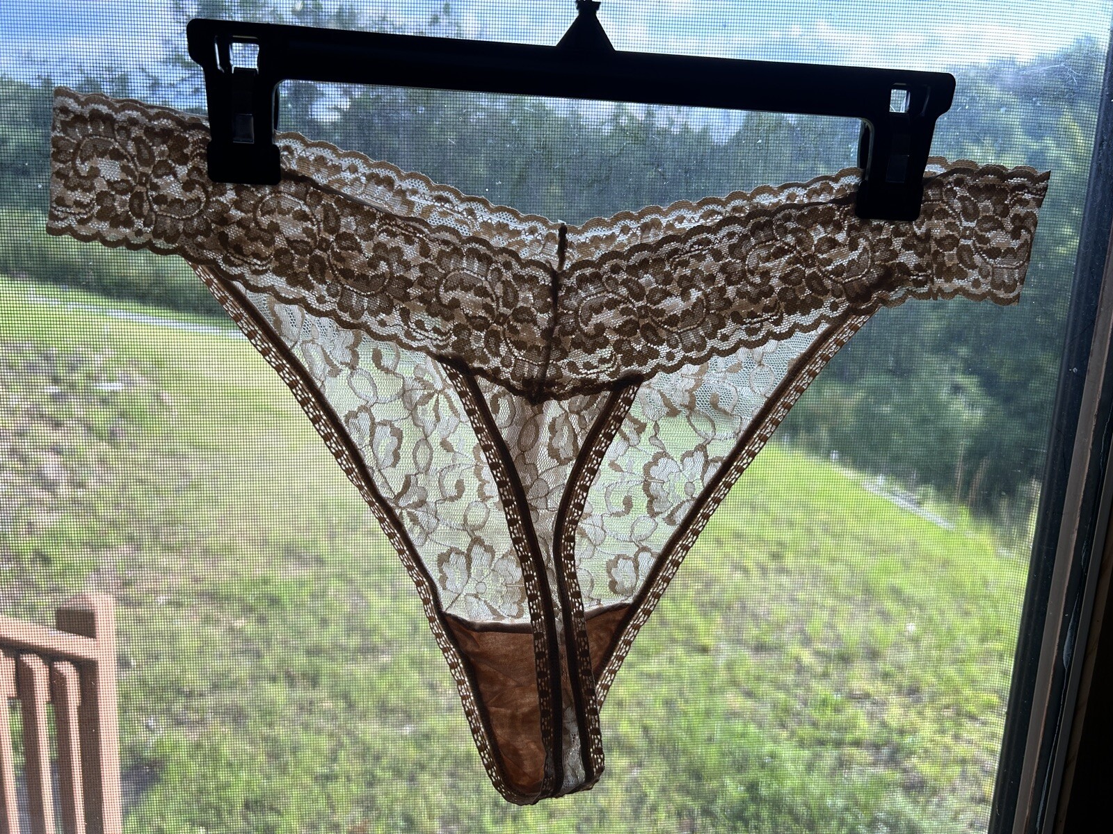 Vtg CACIQUE Floral Lace Mesh 2″ Waistband 18/20 Beige Thong Panties #81