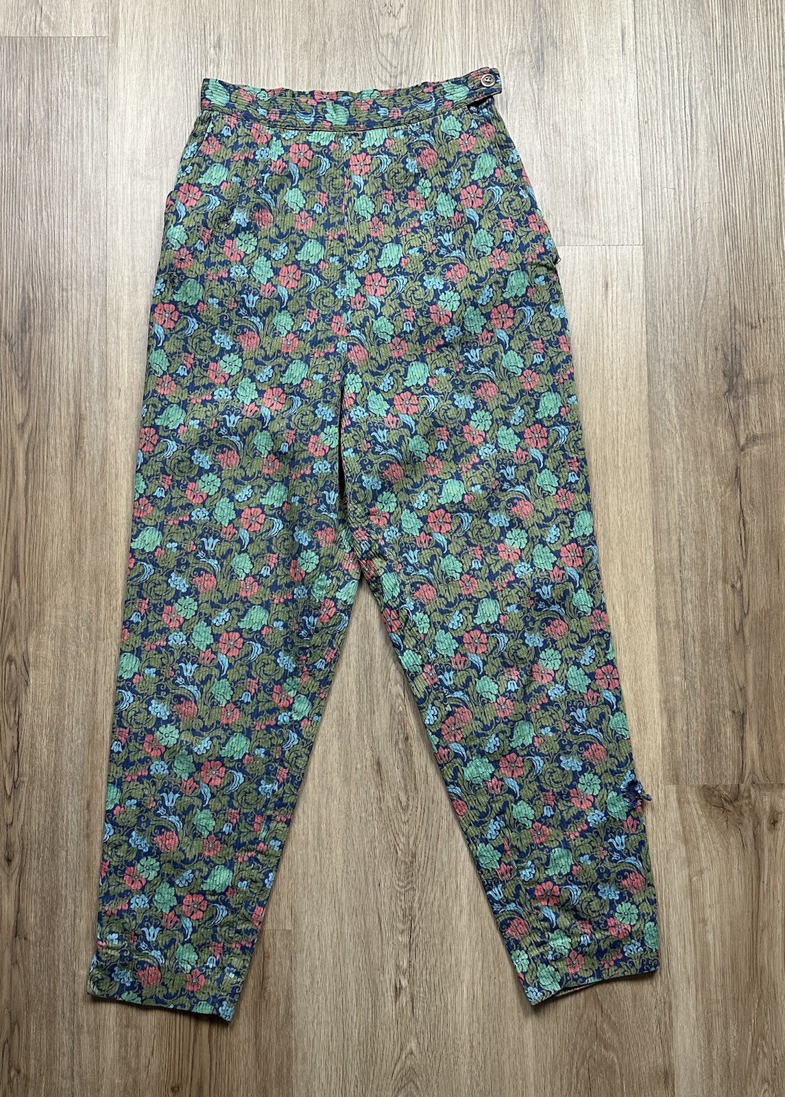 50s VINTAGE Rockabilly Side Zip Floral Textured Tapered Leg Pants