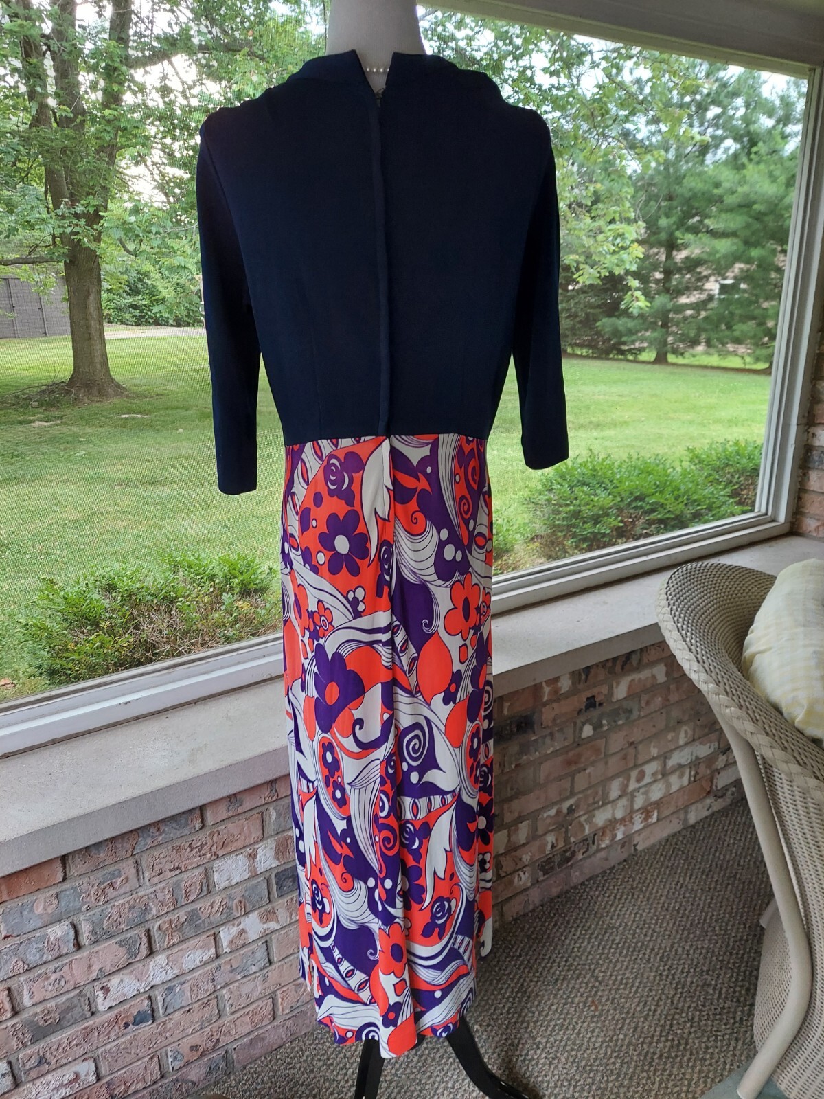 Vintage Dress Psychedelic Keyhole Maxi Dress M late 60s or early 70’s