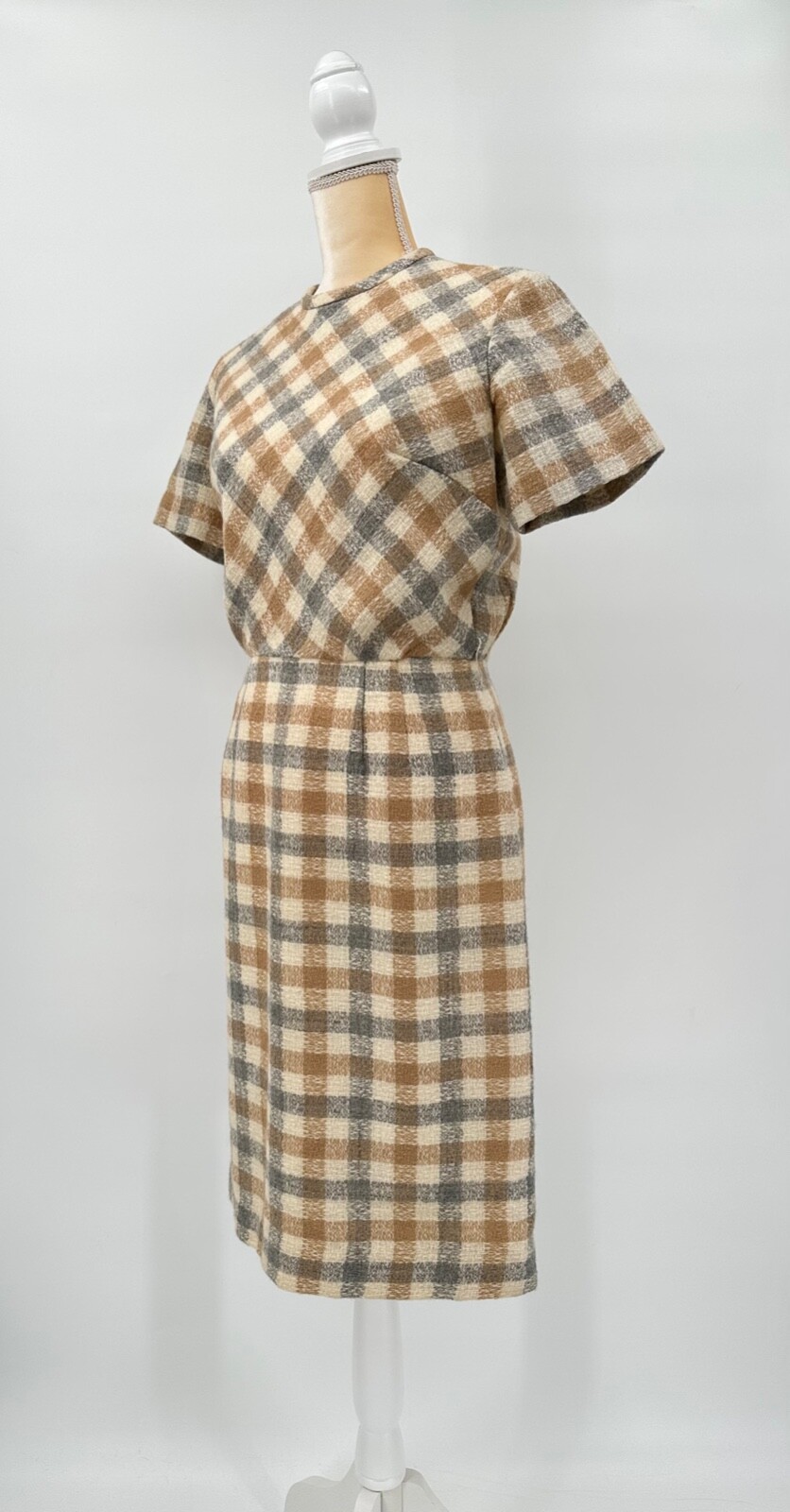 Vintage 60’s / 70’s Parade NY Women’s Bouclé Sheath Dress Bias Plaid Size S/M