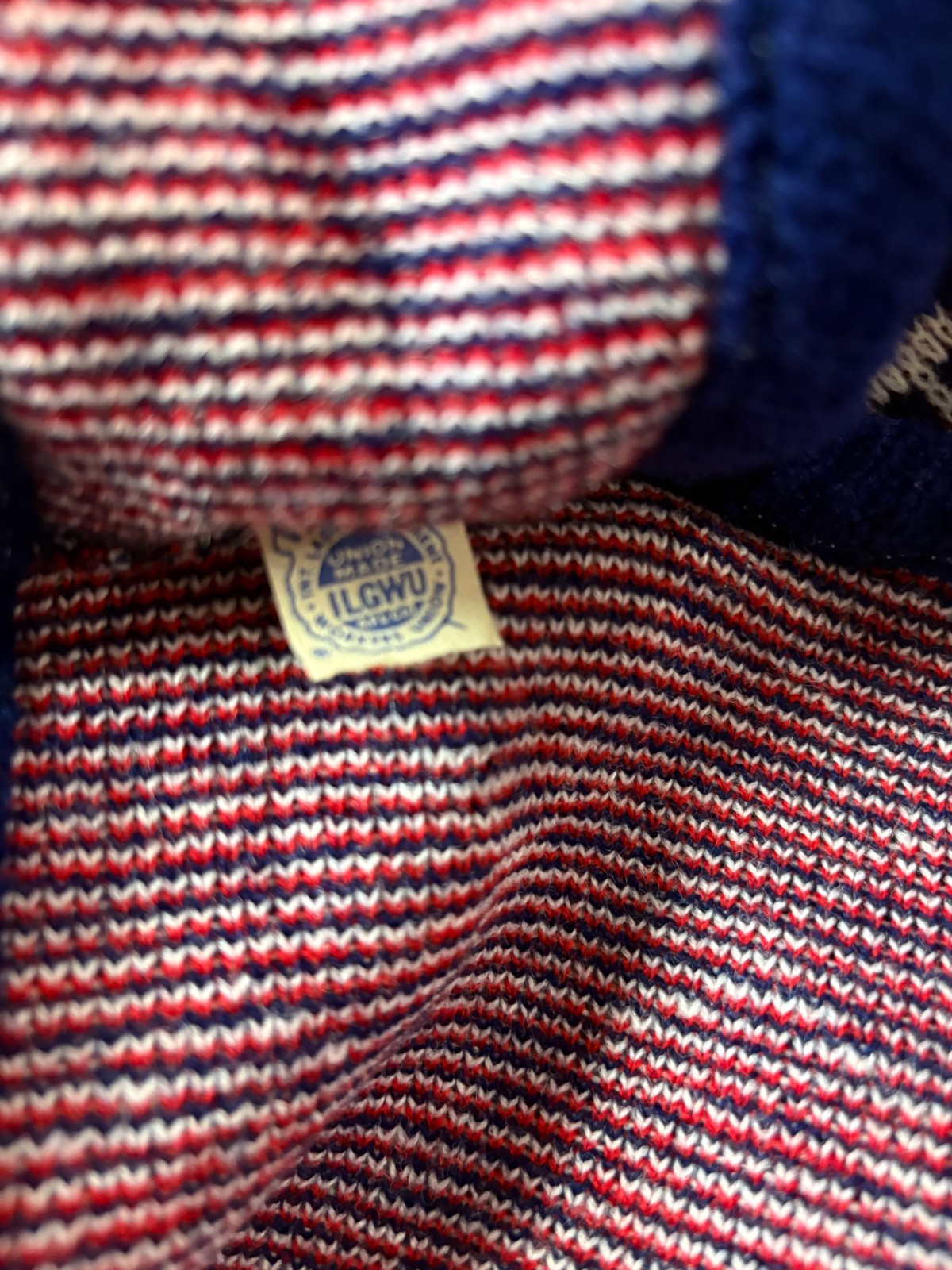 Ship 'n Shore Sweater Vest Women M Vintage 70s Navy Red Floral Daisy