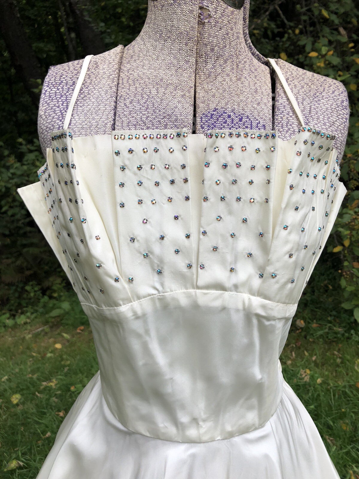 Vintage 1940’s 1950’s Strappy Aurora Borealis Rhinestone Cocktail DRESS 31-22-52