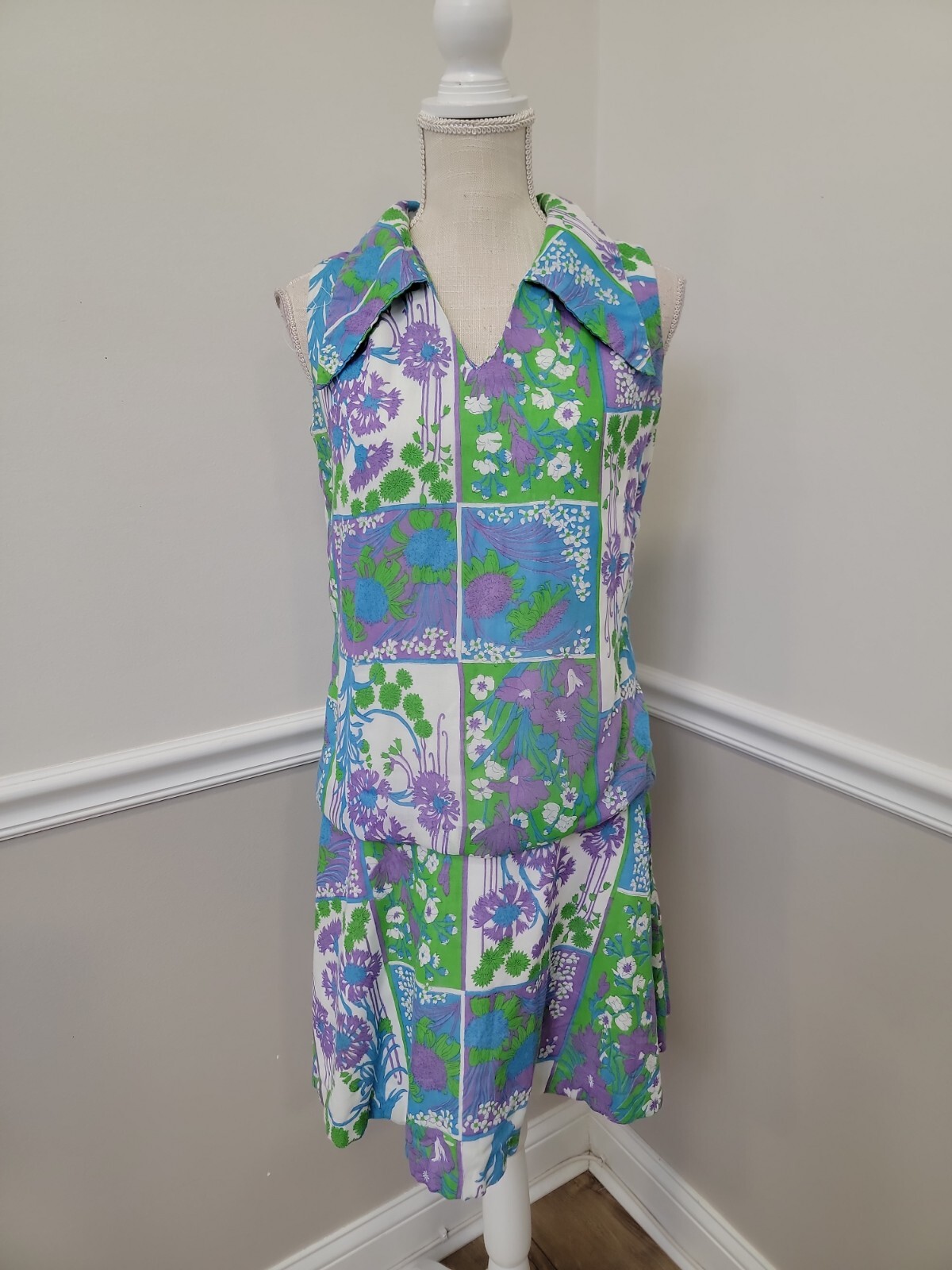 VTG ILGWU Psychedelic Green And Purple Floral Hippie Mod Gogo Retro Dress