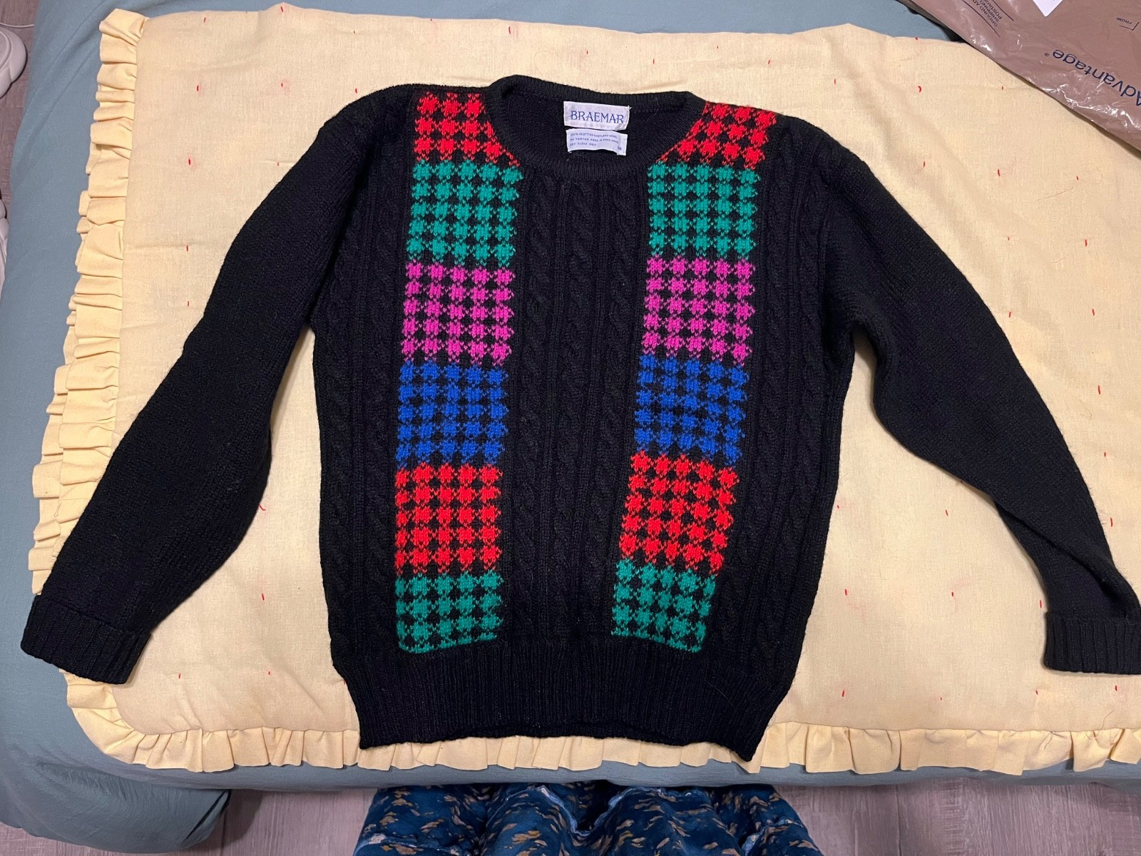 Braemar vintage scotland wool sweater black and multi color