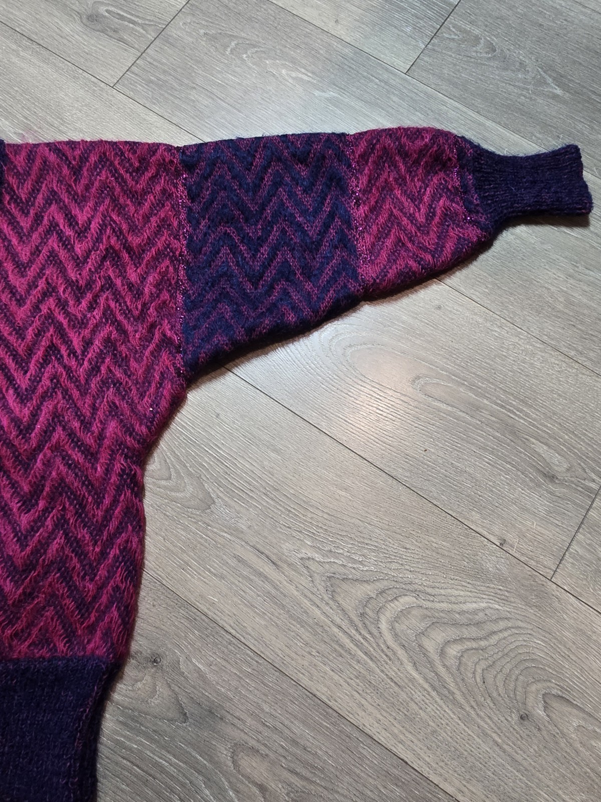Vintage LeRoy Knitwear Wool Lurex Metallic Pink & Blue MCM Sweater Small Chevron