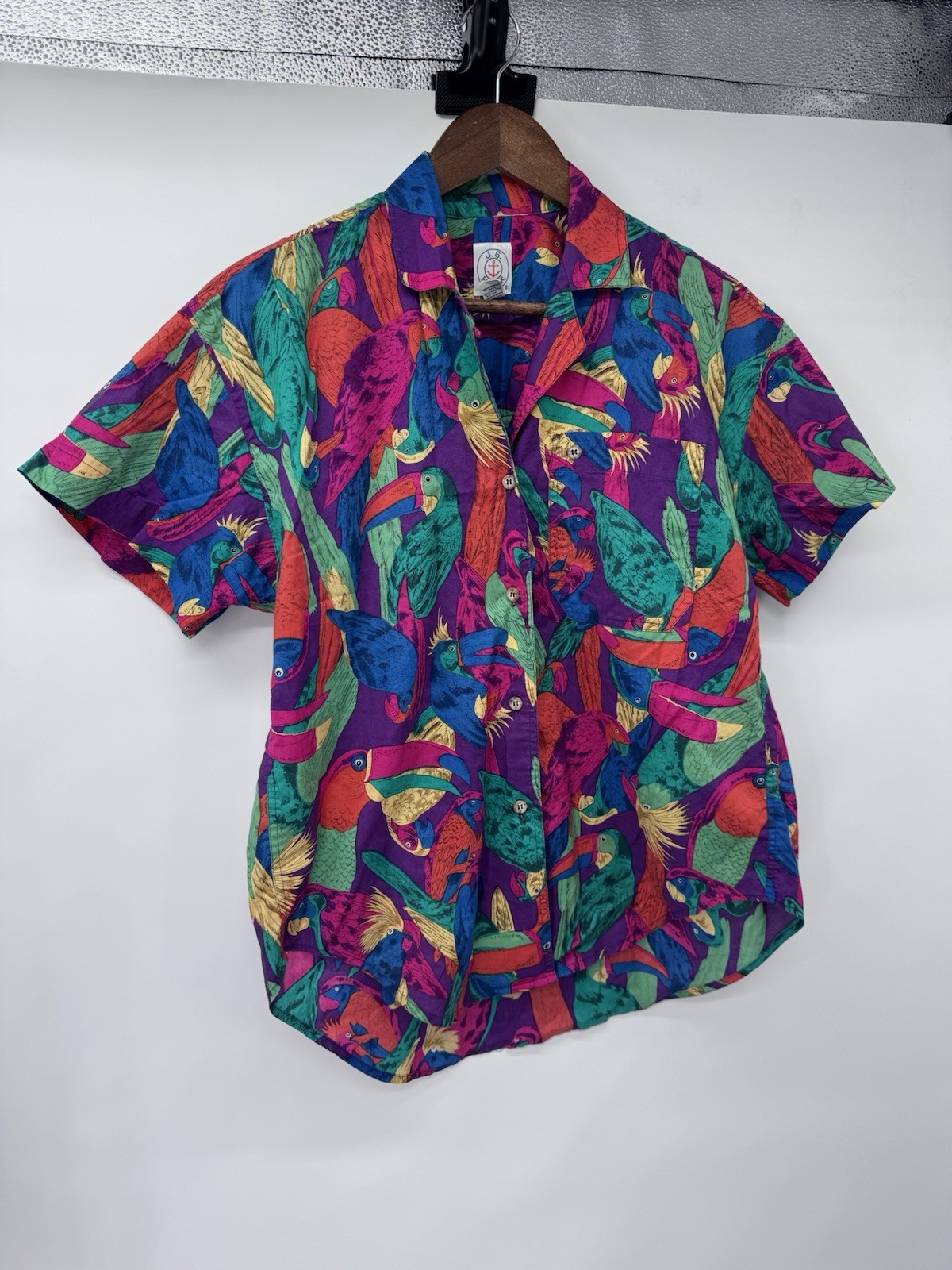 Vtg tropical bird pattern shirt abstract colorful JG Hook size 4 button up artsy