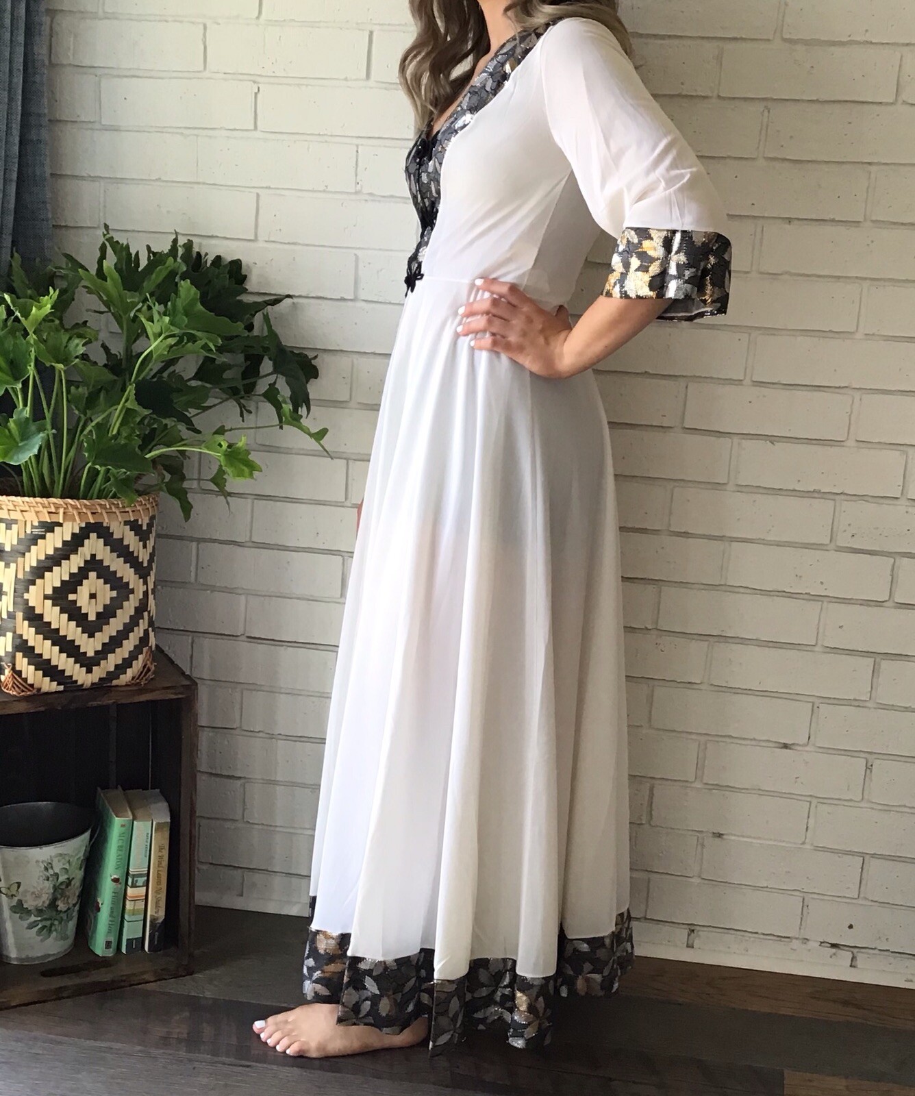 Jenelle of California Vintage White Lingerie Sheer Slip Cover Robe Set
