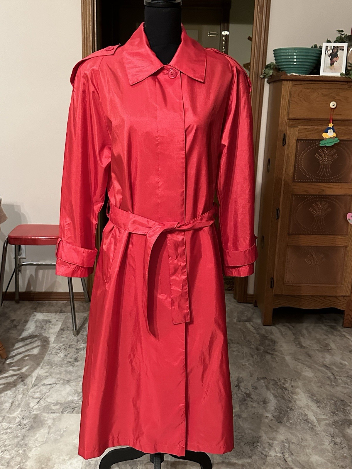 Trench Rain Coat Herman Kay Vintage Woman’s Size 8 Petite Shiny Red with Belt