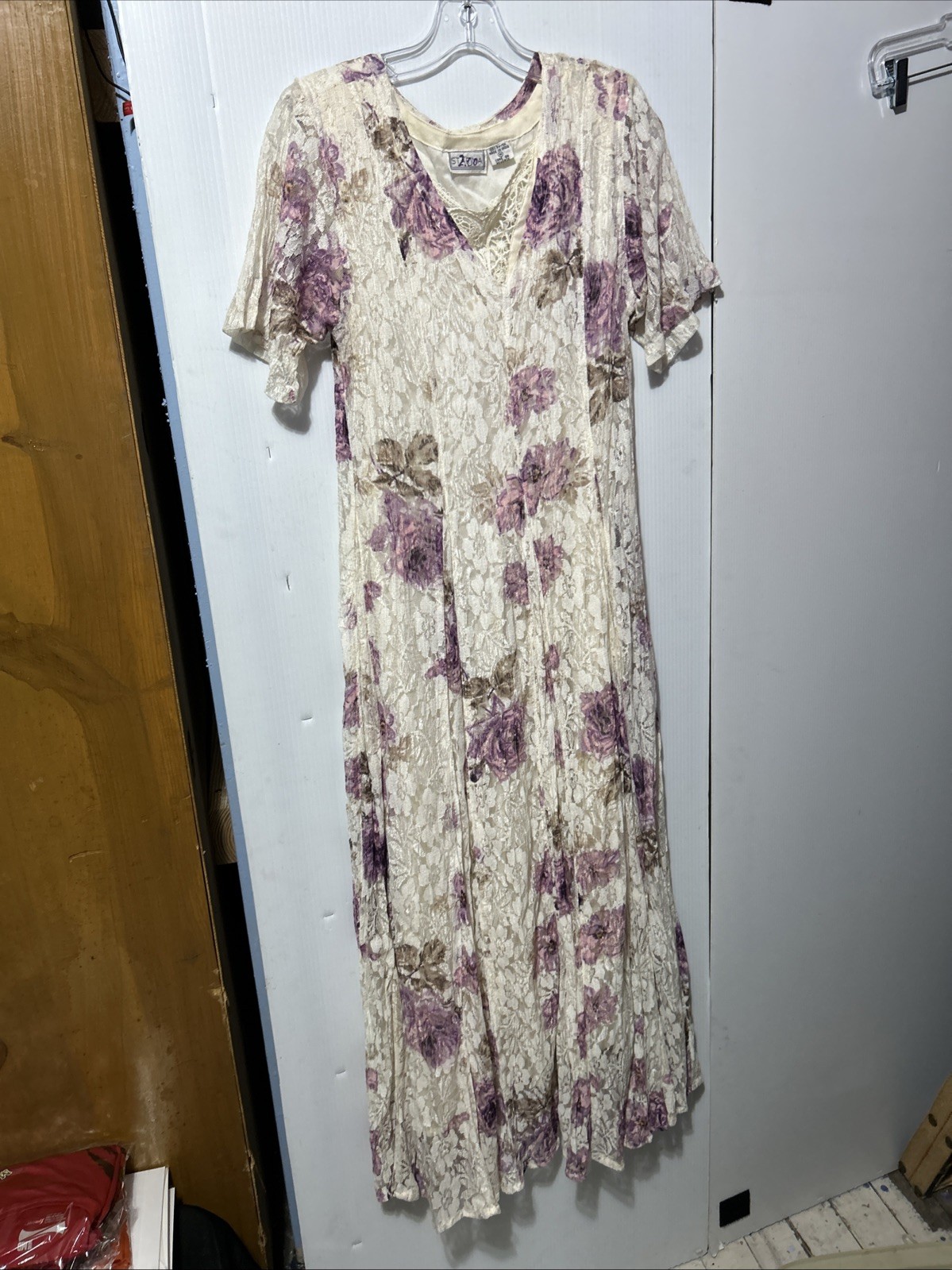 Vintage Women’s Pink/Purple Floral Lace Cream Maxi Semi Formal Dress Fairy Y2K