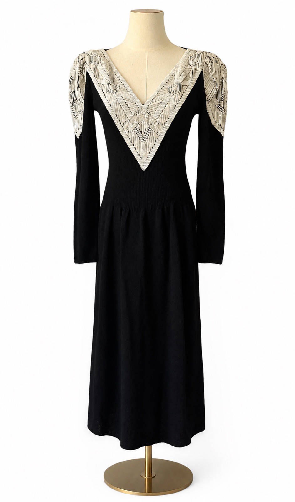 Vintage Saks Fifth Avenue Pat Sandler Wellmore Beaded Sequin Knit Dress 8 Black