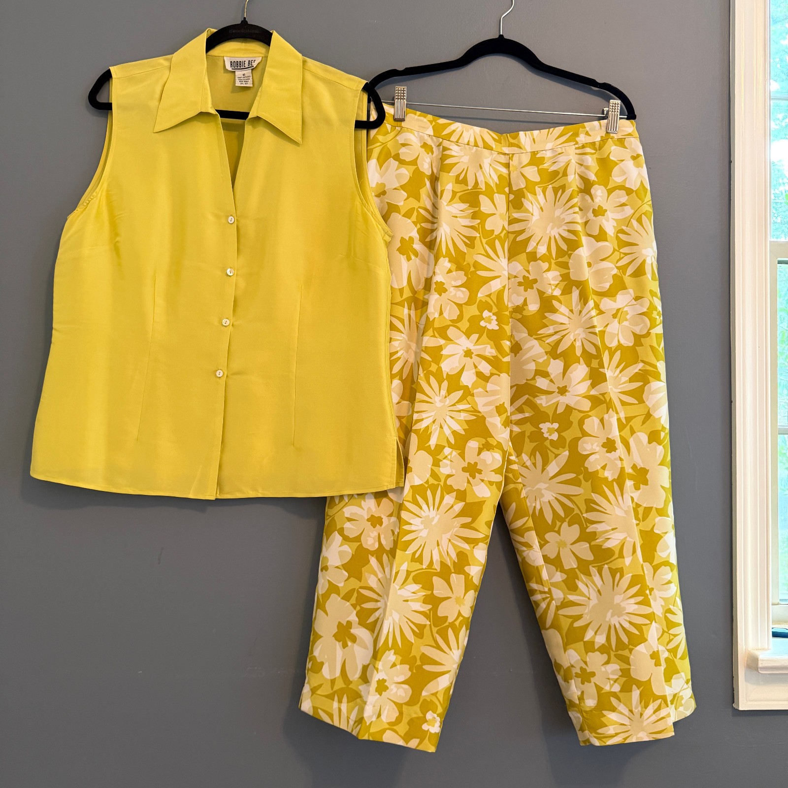 Vtg Robbie Bee Silk Sleeveless Solid Lime Blouse & Floral Pant Both SIZE 16