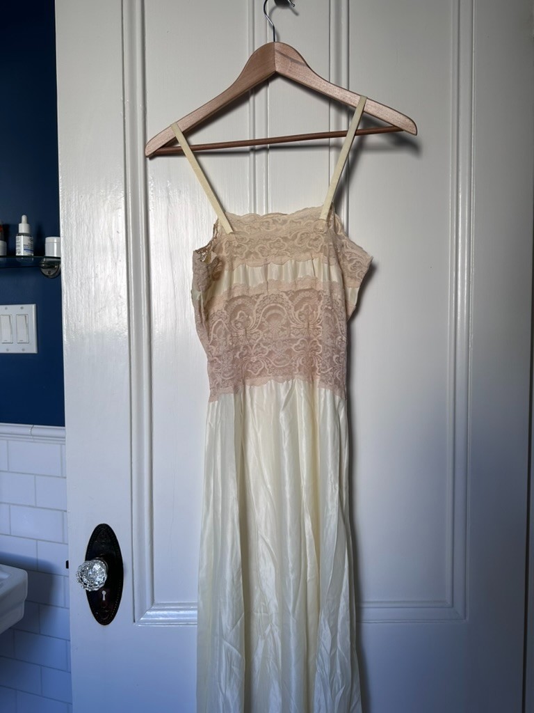 VINTAGE 1950s Joseph Magnin Creme Lace Lingerie Slip Dress (Silk and Lace)