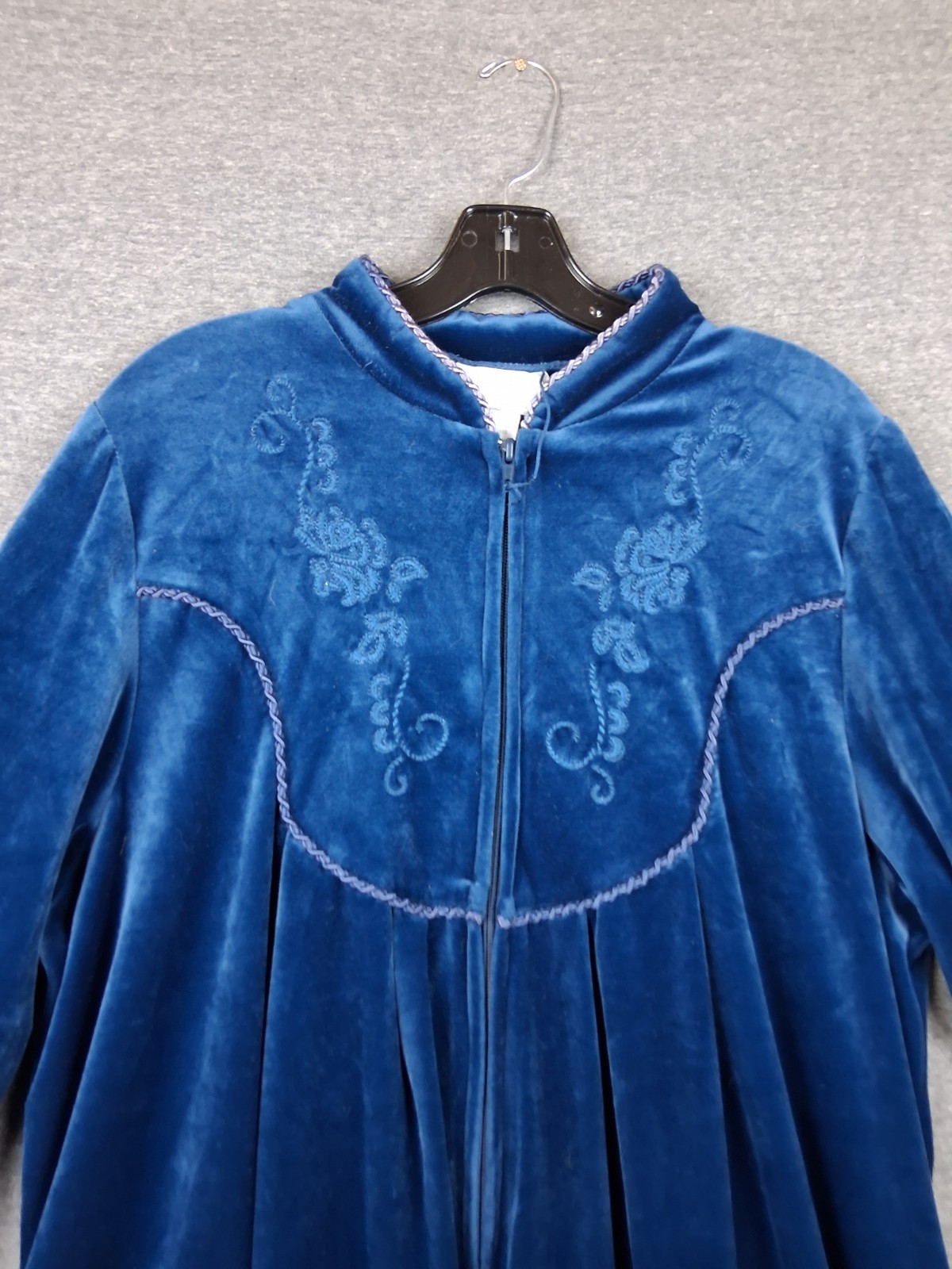 Jasmine Rose Womens Housecoat L Blue Velvet Zip Front Robe VTG Lounge Grannycore