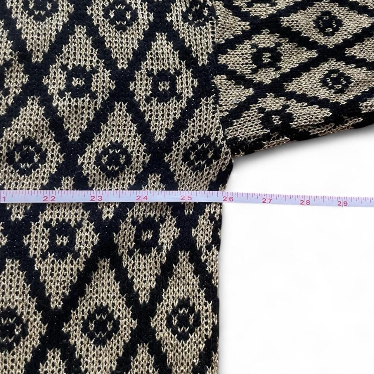 Vtg TR Bentley Black & Gold Ornate Duster Cardigan Size XL/One Size