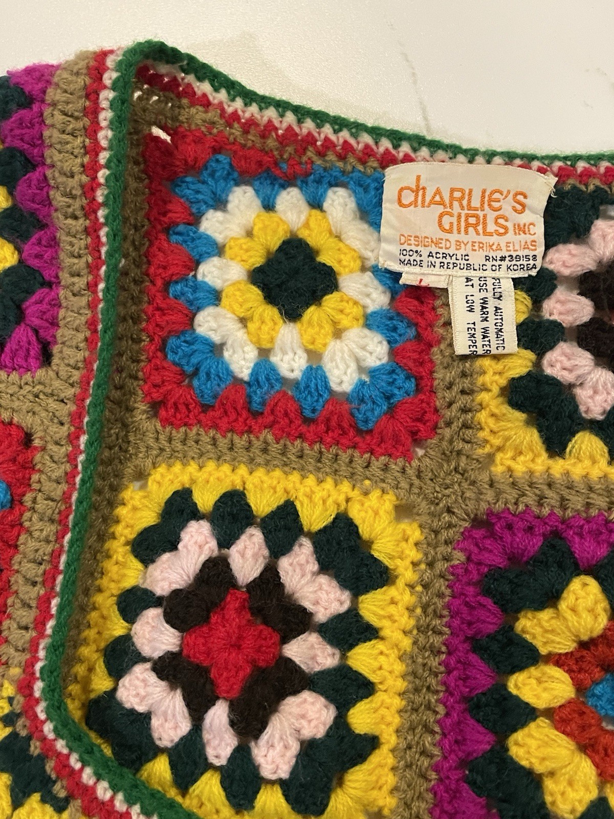 Vintage 70’s Charlie’s Girl Erika Elias Granny Square Crochet Vest Cropped XS