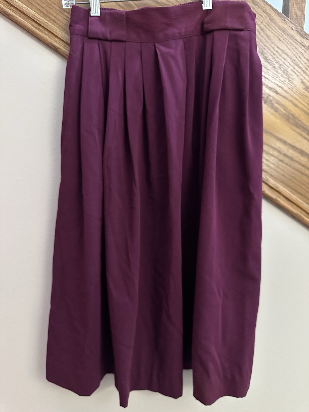 Vintage Lauren Woods Pleated Midi Skirt Size 14 Cranberry Wine Elastic Waist