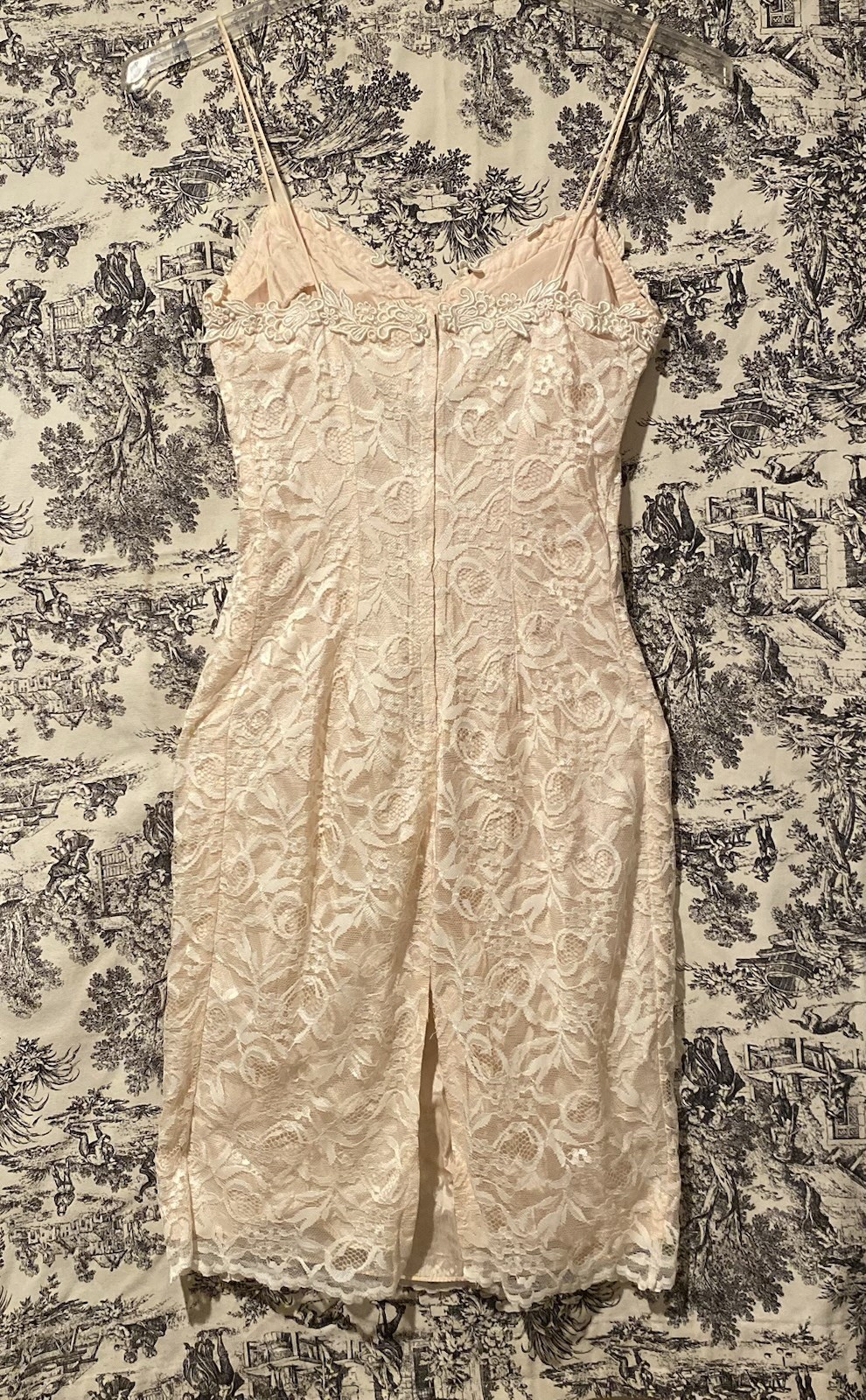 Vintage 1980s Cachet By Bari Protas Peachy Pink Lace Pencil Dress