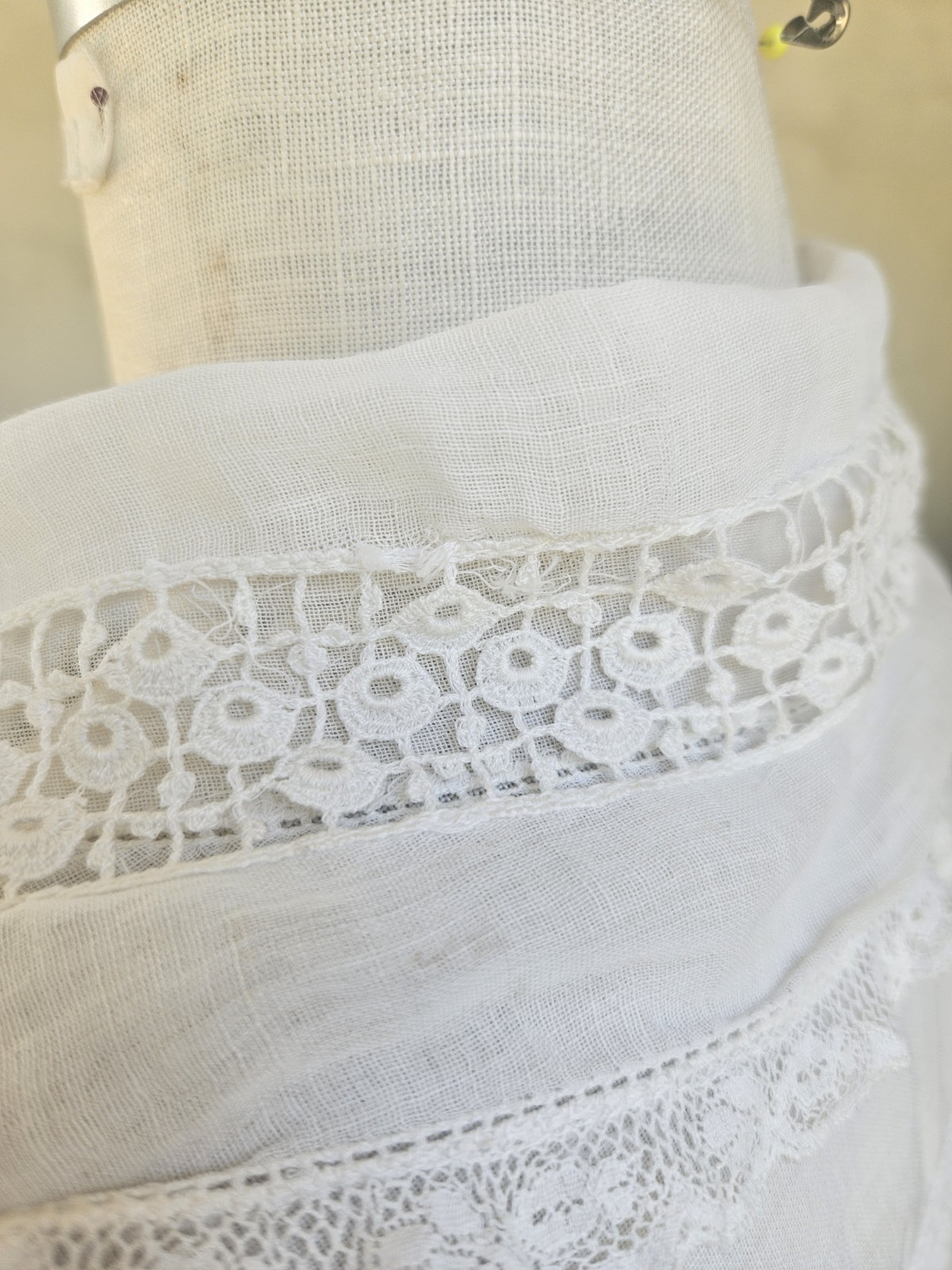 Antique 1900s Edwardian Cotton And Lace Button Up Blouse Delicate Pintucking…