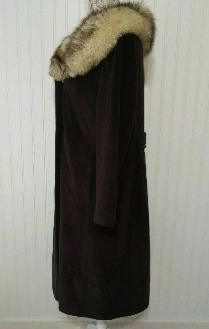Vintage 1960’s Plum with Fox Fur Collar Winter Coat Soft Cashmere