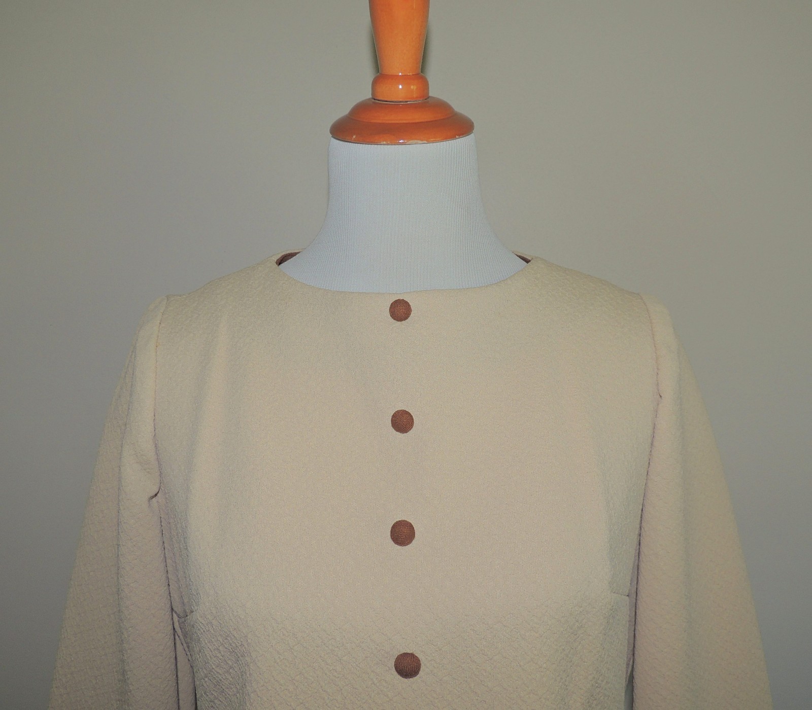 VINTAGE TRENDS BY JERRIE LURIE BROWN/TAN POLY BLEND LONG SLEEVE DRESS