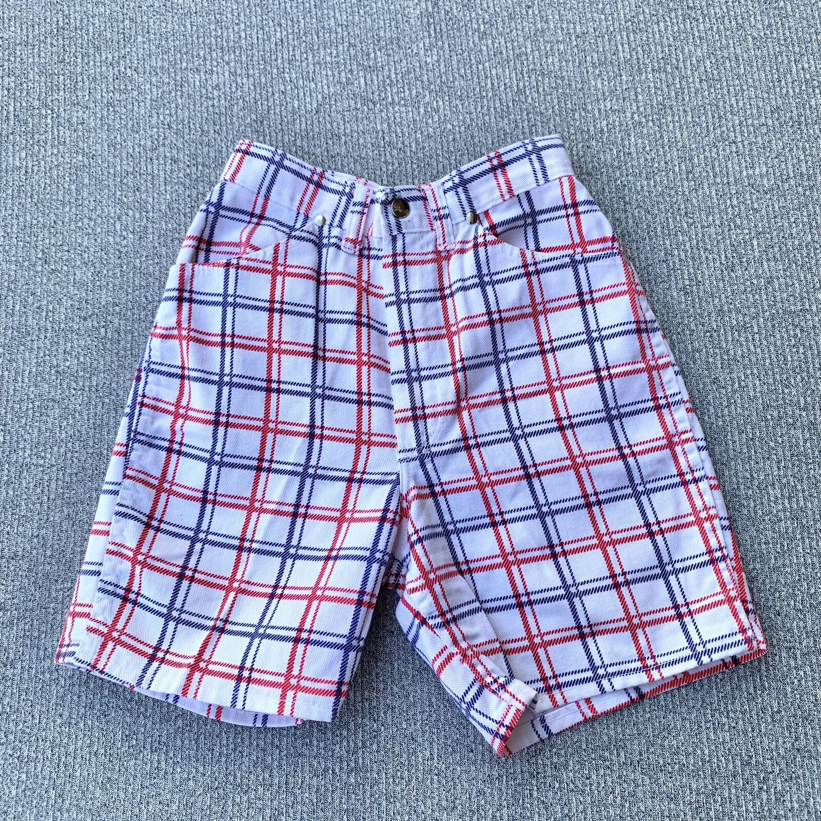 Vtg Rare 1960s Wrangler 9/10 (22×6) Red White Blue Plaid shorts USA Union Made