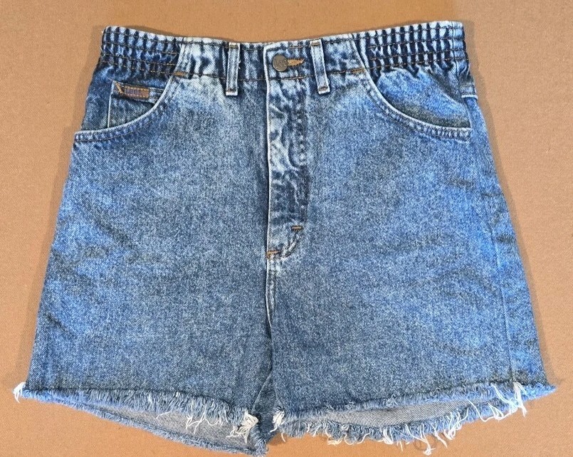 Vintage 90s Lee High-waisted Jeans Denim Cut Offs Off Short Size 29×4