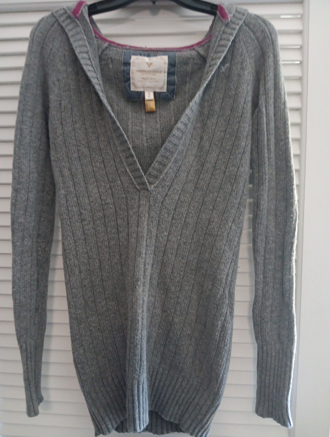 VTG Y2K American Eagle Women S Wool Blend Gray Cable Knit V-Neck Sweater W Hood