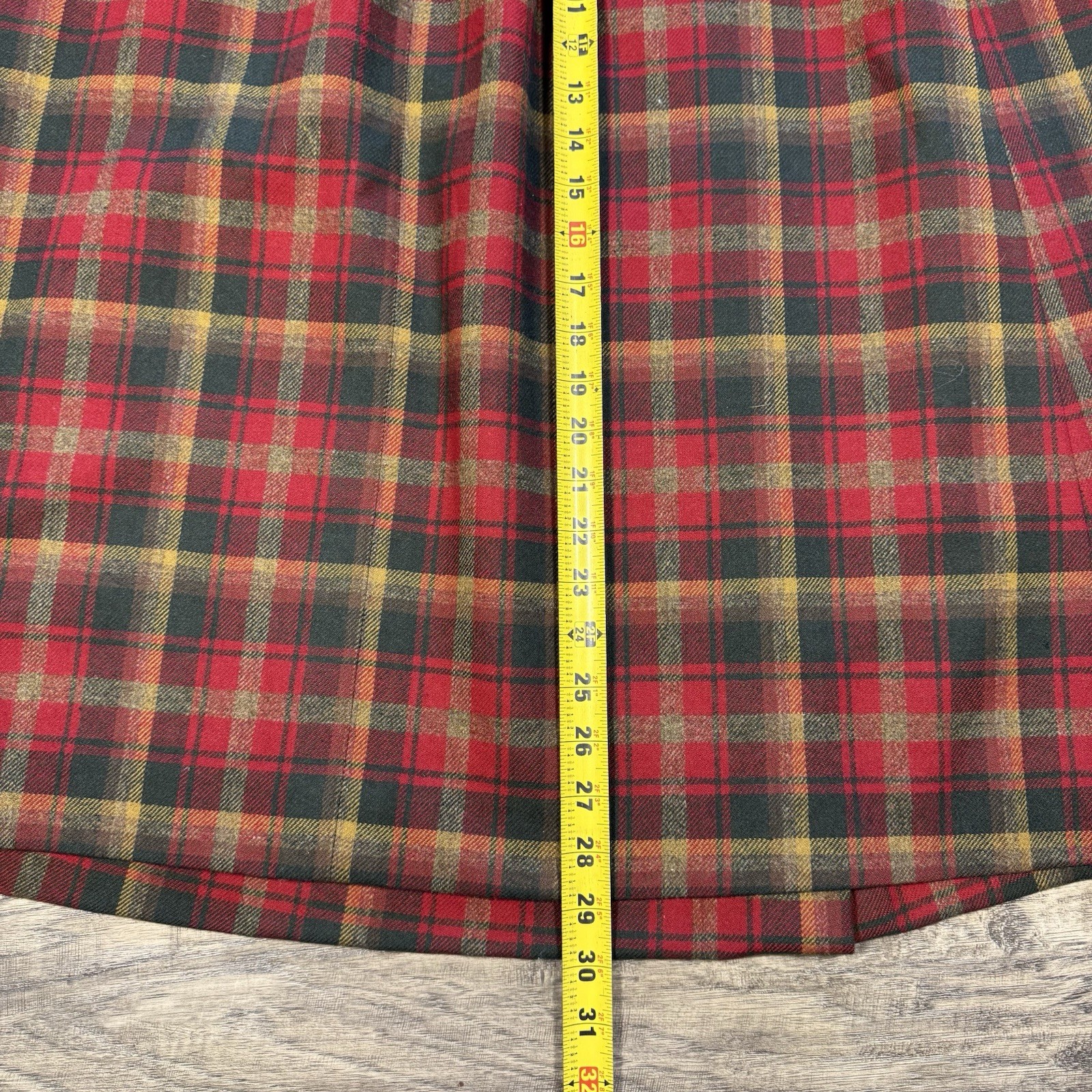 Pendleton Plaid Wool Skirt Size 14 Red Tartan USA Vintage Button Front